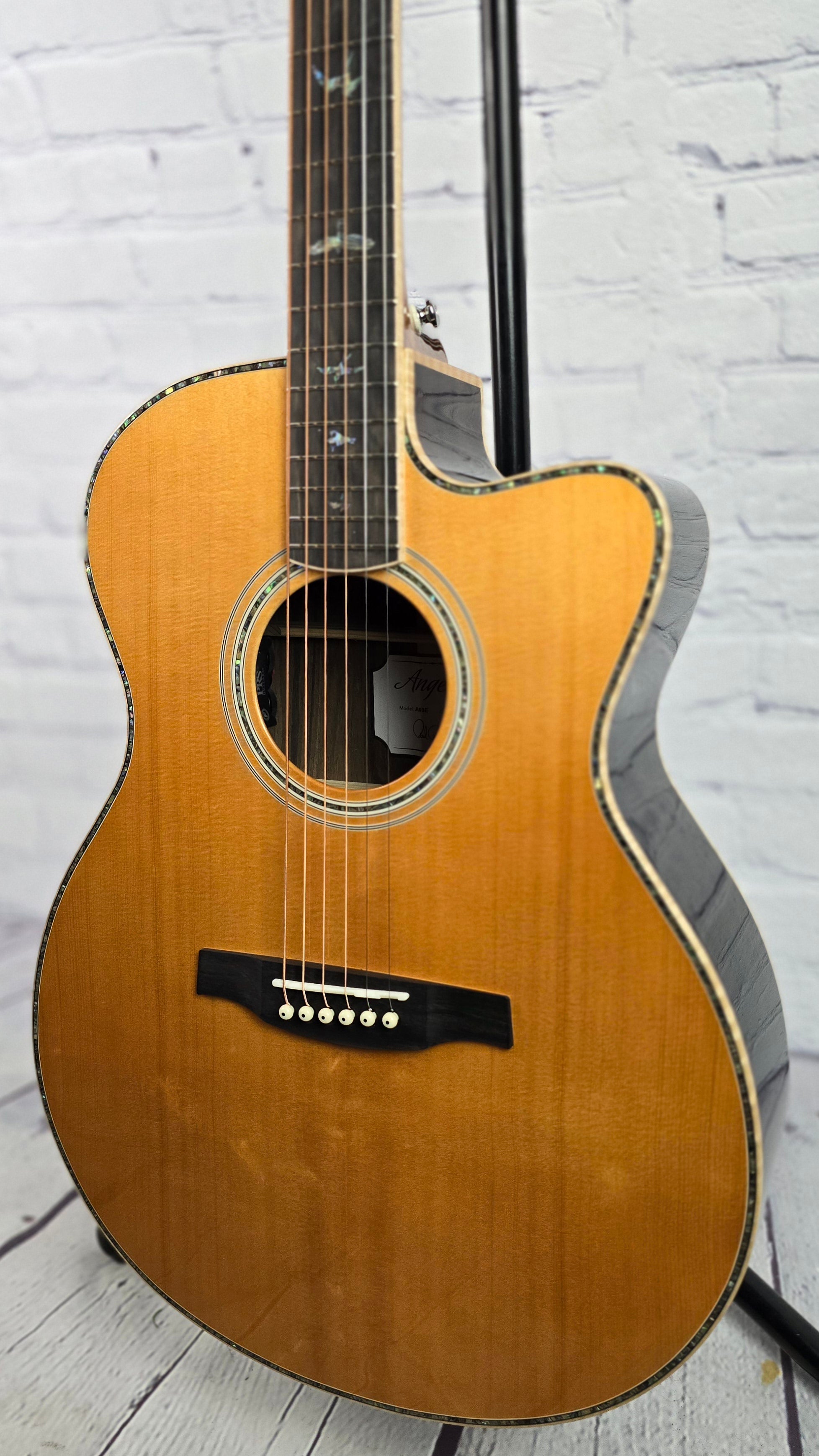 Paul Reed Smith(PRS) SE Angelus Standard sddefault.jpg