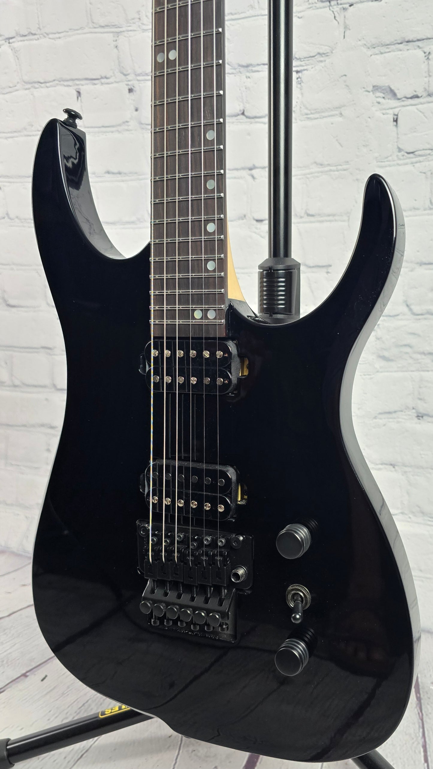 Ormsby Hype GTR 6 String Electric Guitar Floyd Rose Tuxedo Black