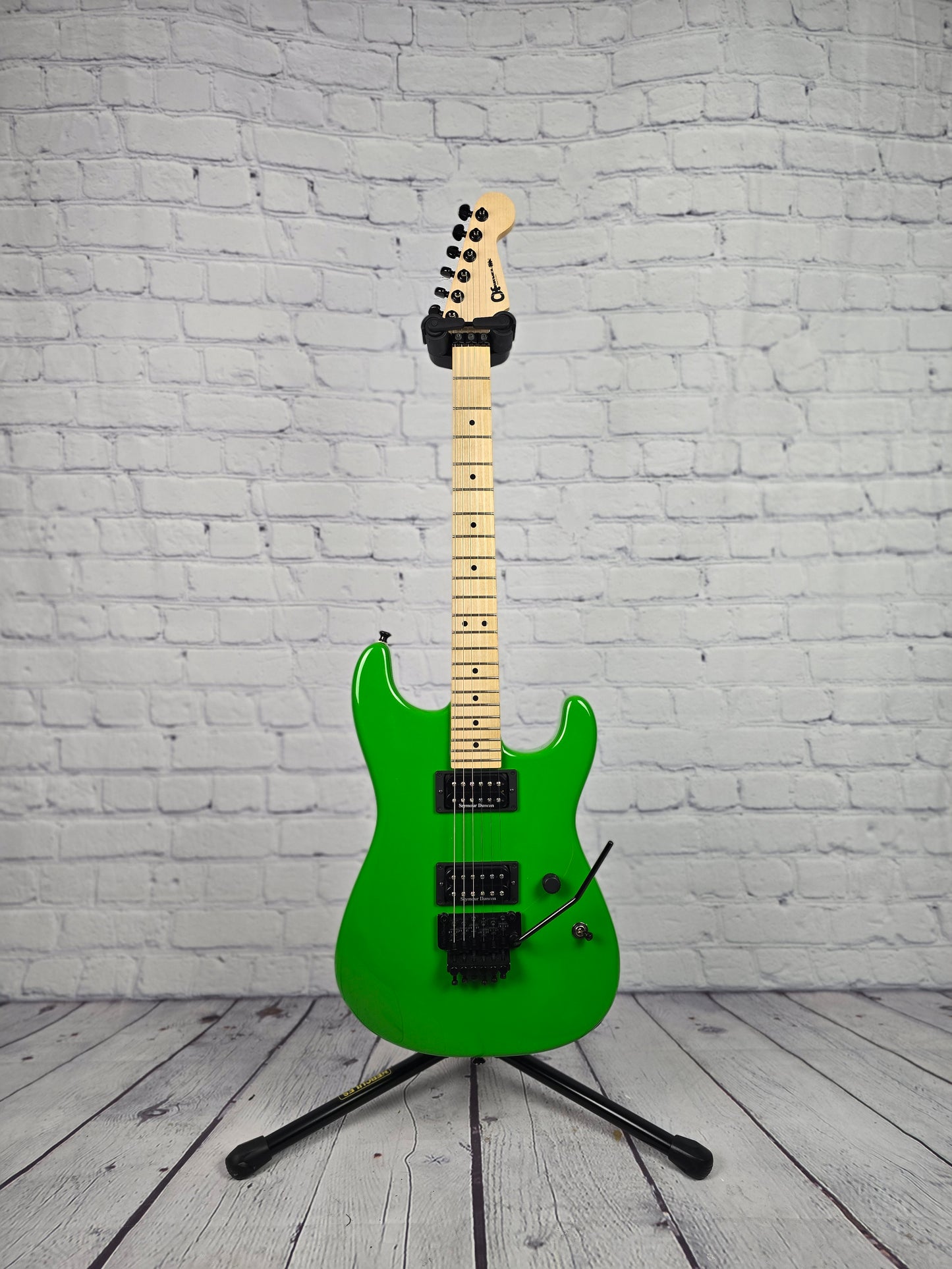 USED Charvel USA San Dimas Style 1 6 String Electric Guitar Slime Green