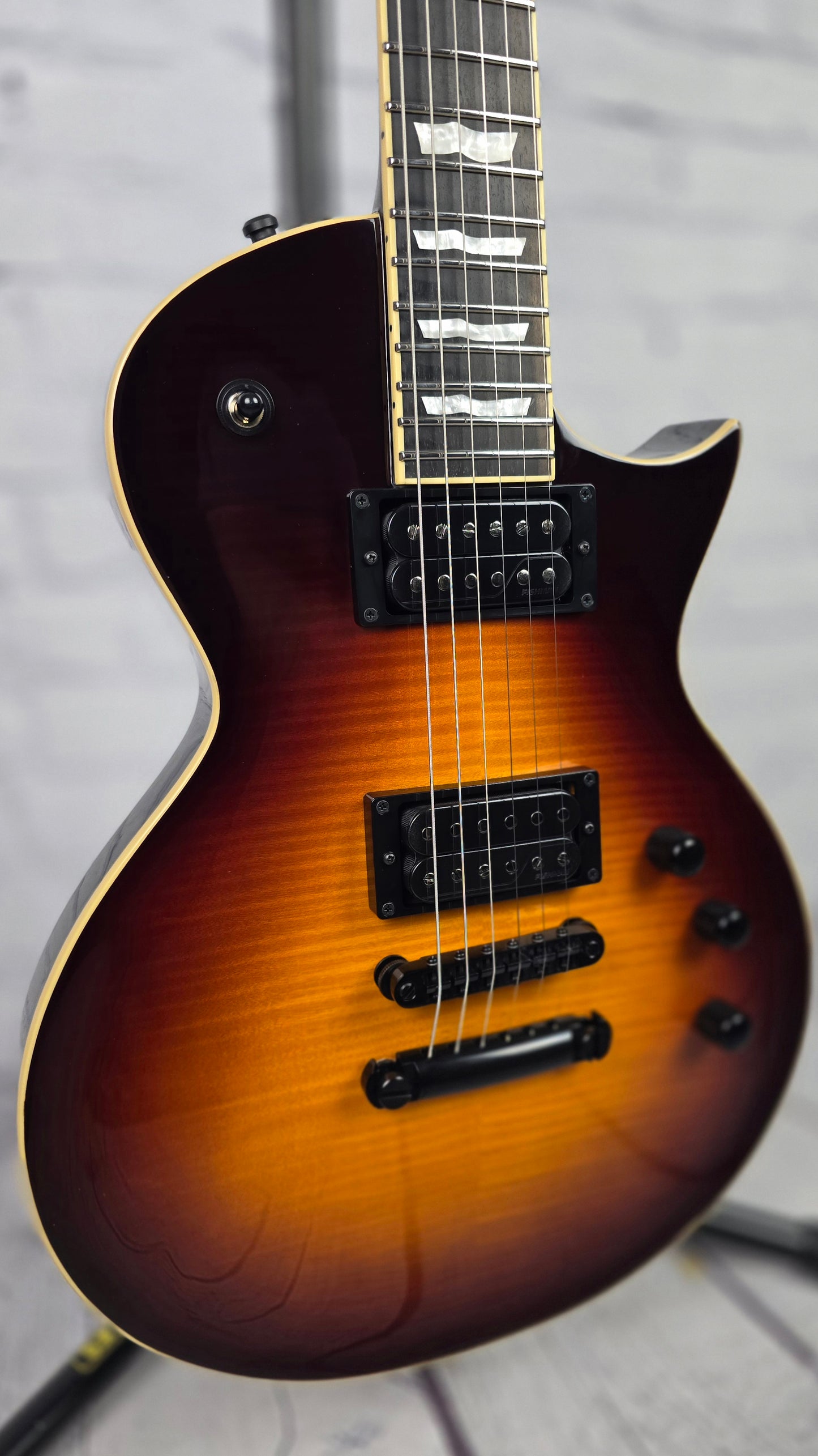 ESP E-II Eclipse Full Thickness 6 String Electric Guitar Tobacco Sunburst