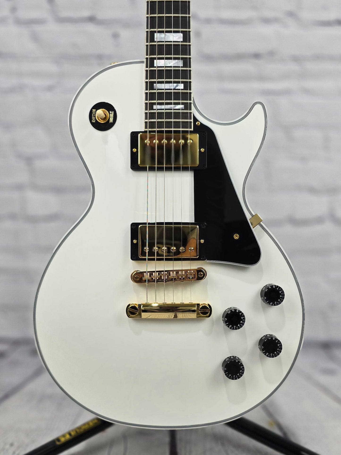 Gibson Custom Shop Les Paul Custom Electric Guitar Gloss White