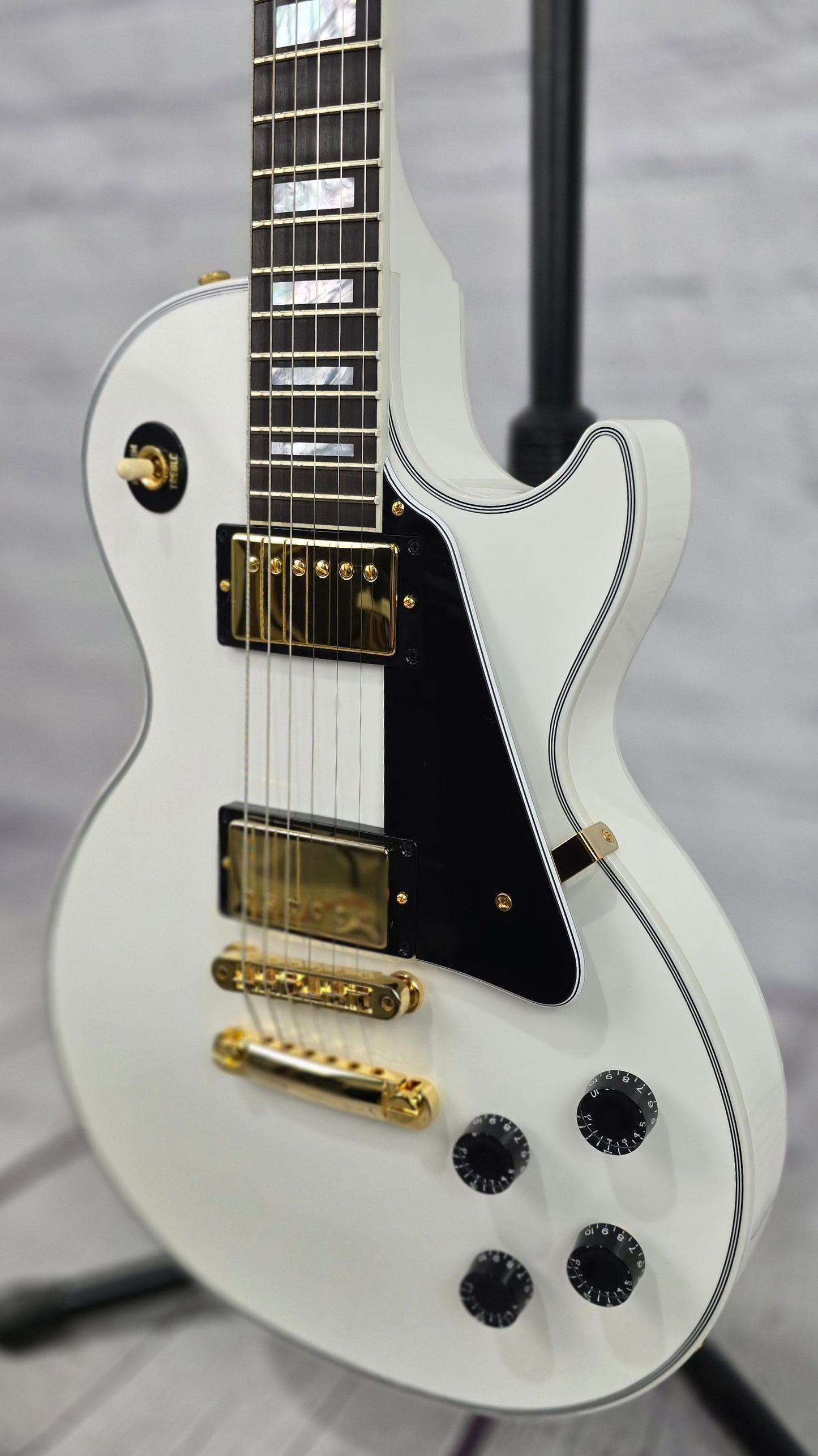 Gibson Custom Shop Les Paul Custom Electric Guitar Gloss White