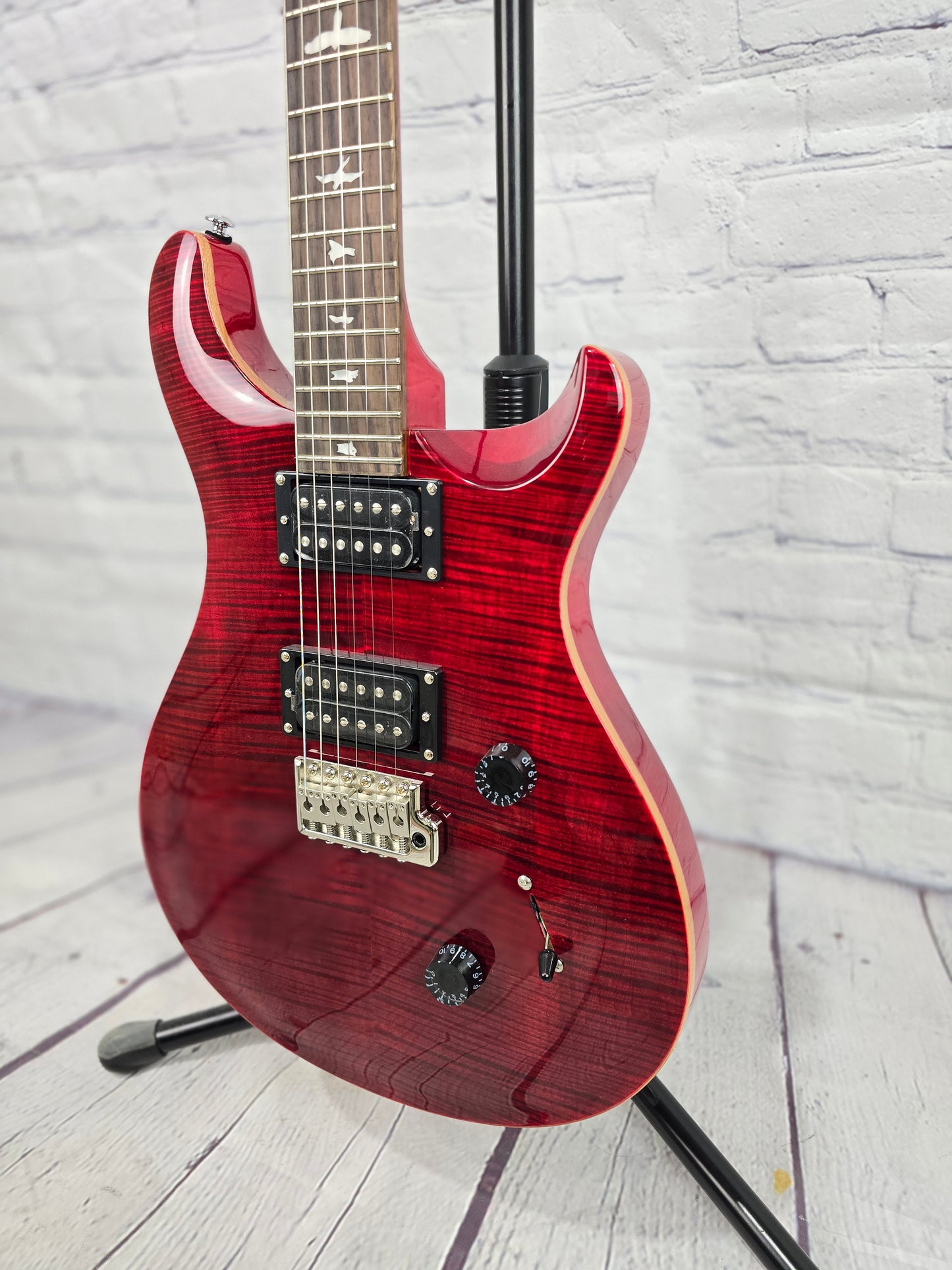 Paul Reed Smith PRS SE Custom 24 Limited 6 String Electric Guitar Ruby Red