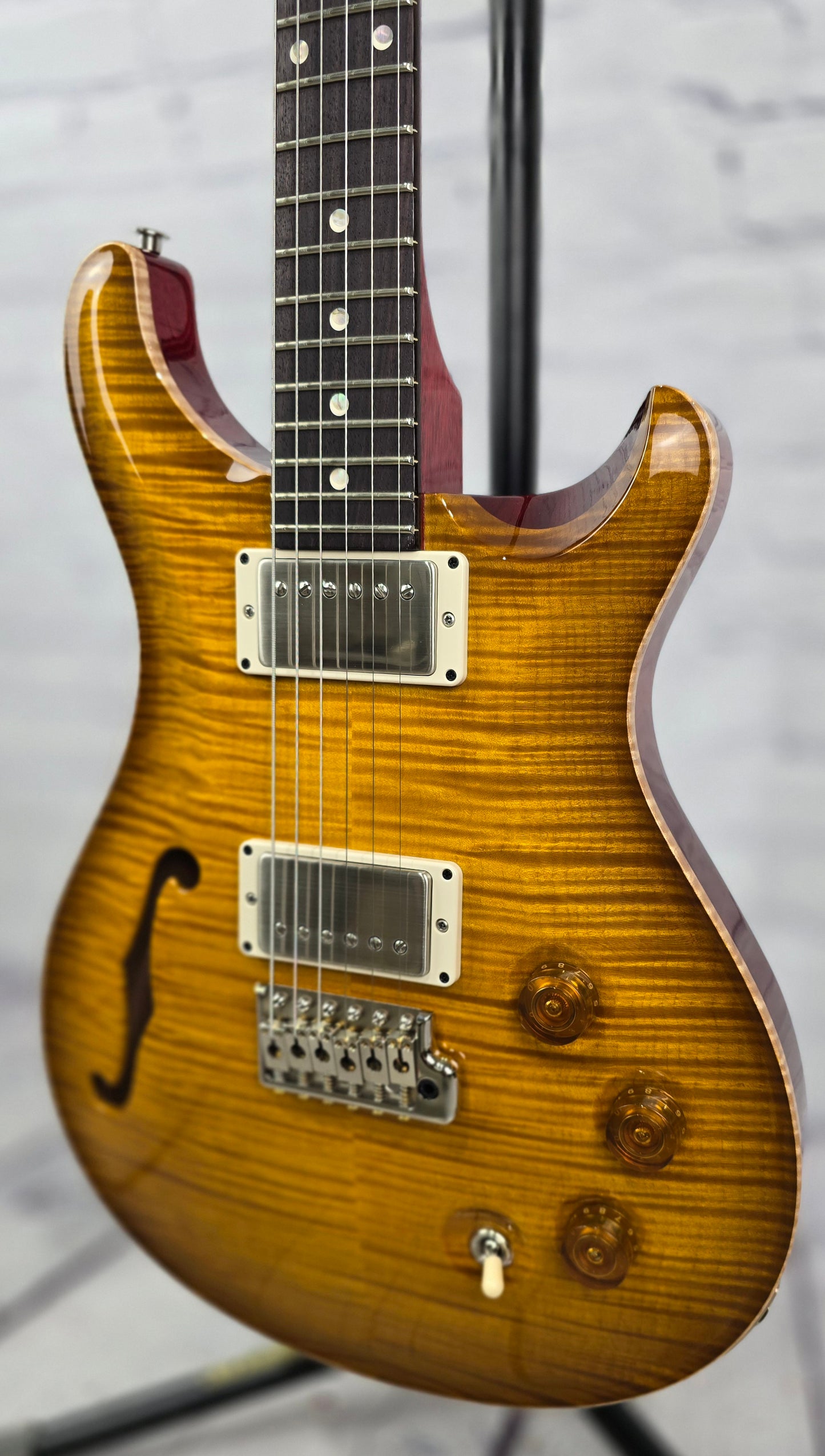 Paul Reed Smith PRS DGT Semi-Hollow Electric Guitar Limited Edition McCarty Sunburst