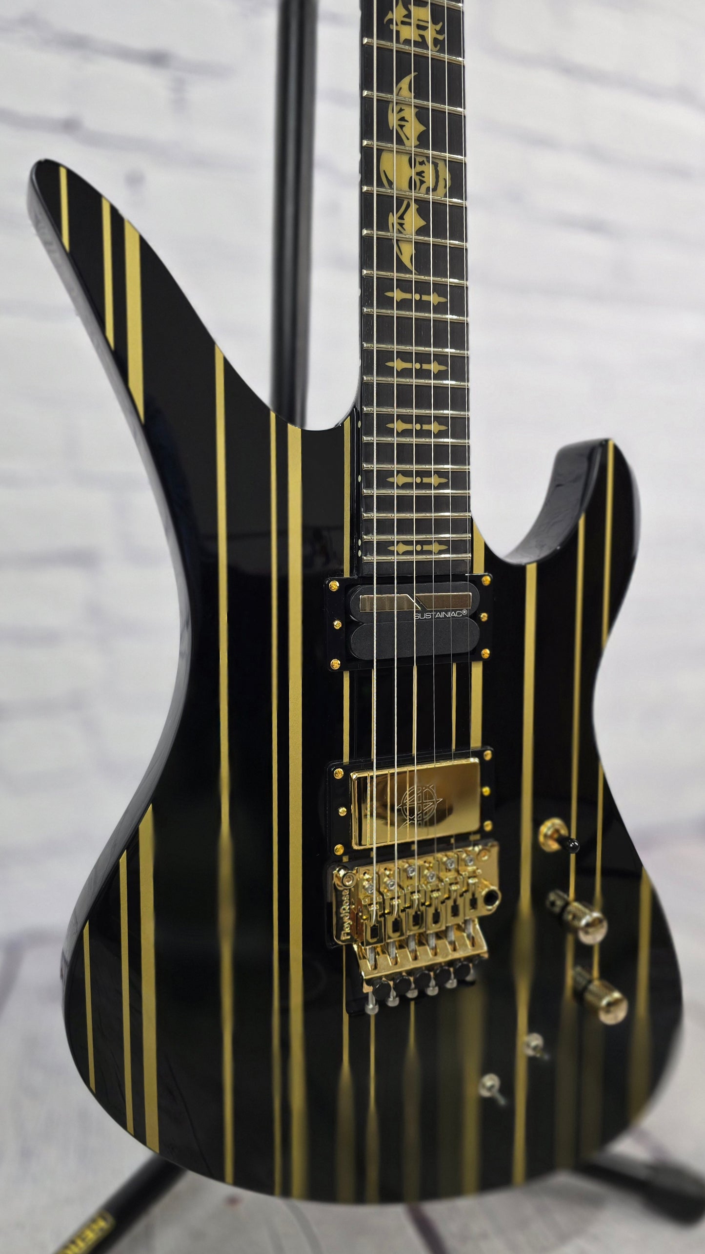 Schecter Artist Series Synyster Gates Custom 6 String Electric Guitar Black Gold 1742-SHC