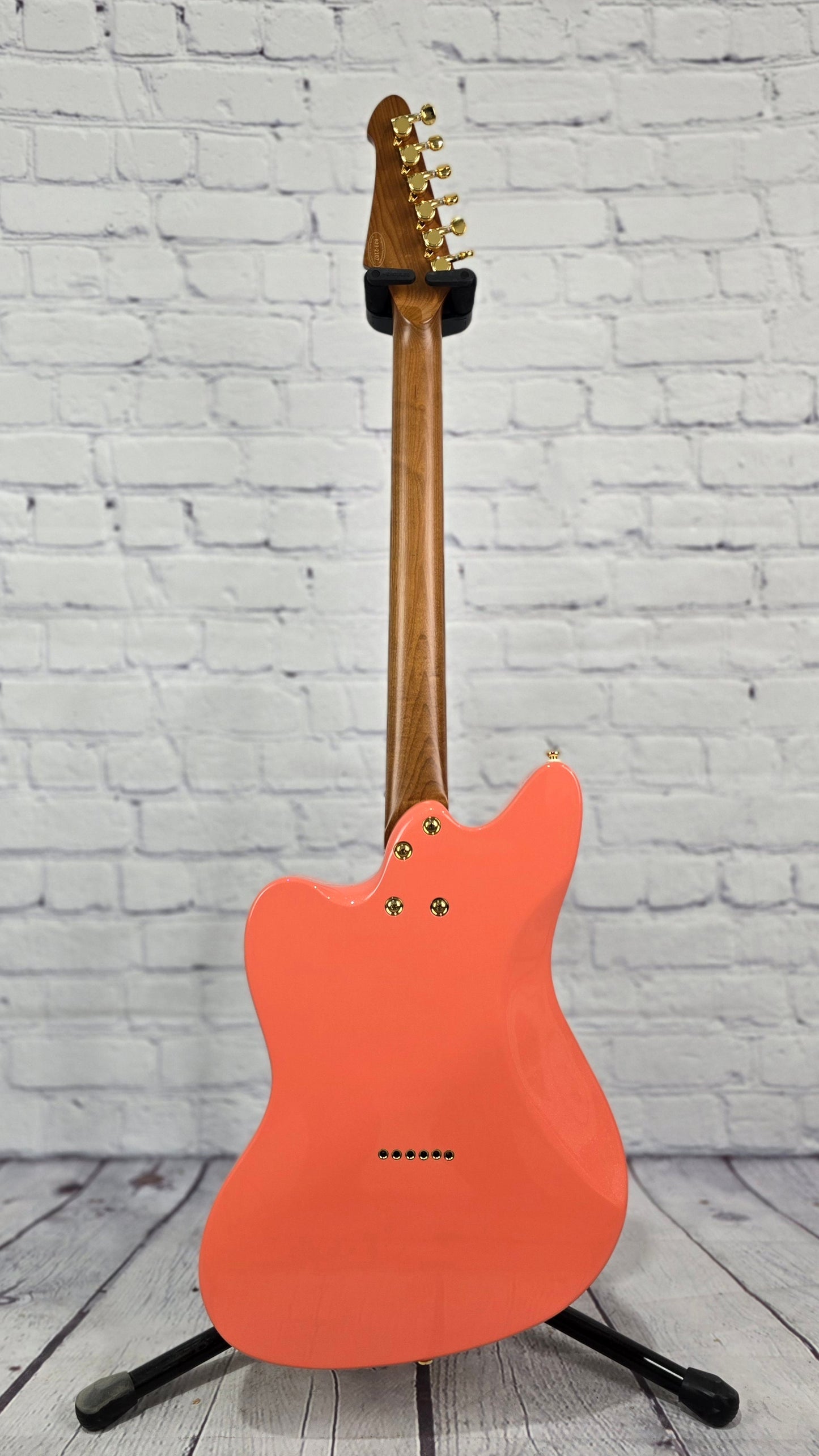 Balaguer T-Bar Growler 27" Baritone Electric Guitar Metallic Guava