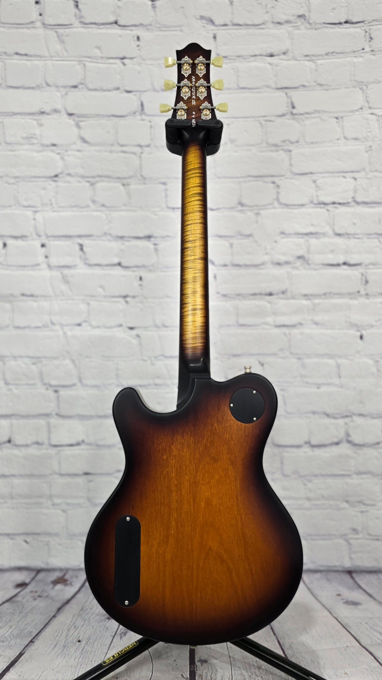 Nik Huber Krautster K-III 6 String Electric Guitar 2-Tone Sunburst