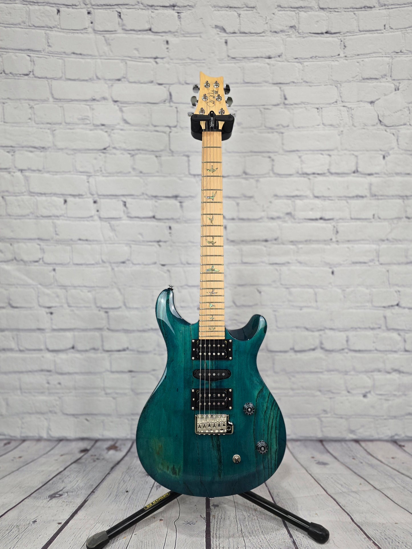 Paul Reed Smith PRS SE Swamp Ash Special Electric Guitar Iri Blue