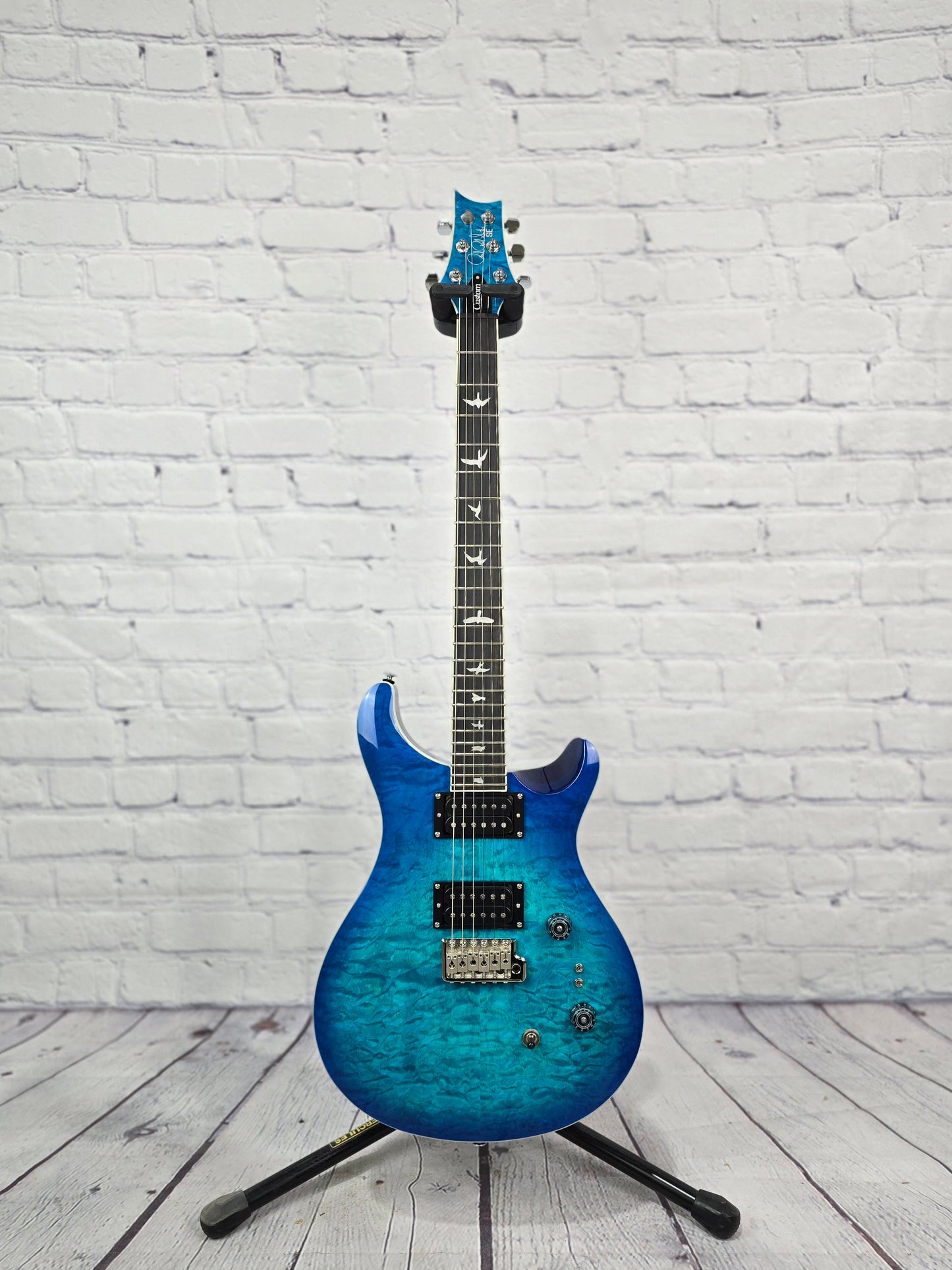 Paul Reed Smith PRS SE Custom 24-08 Quilt Electric Guitar Lake Blue