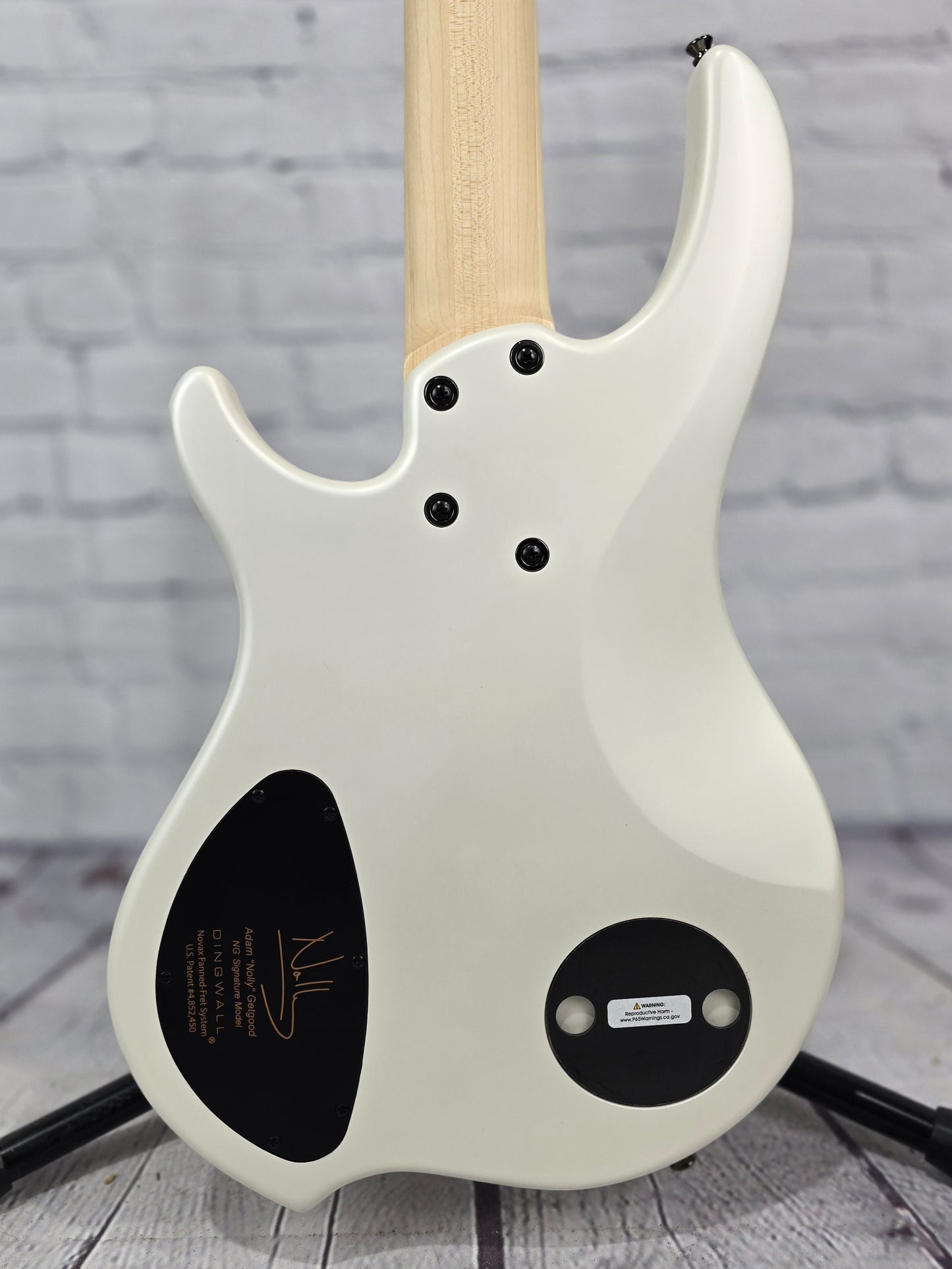 Dingwall NG3 Nolly 5 String Nolly Bass Guitar Ducati White