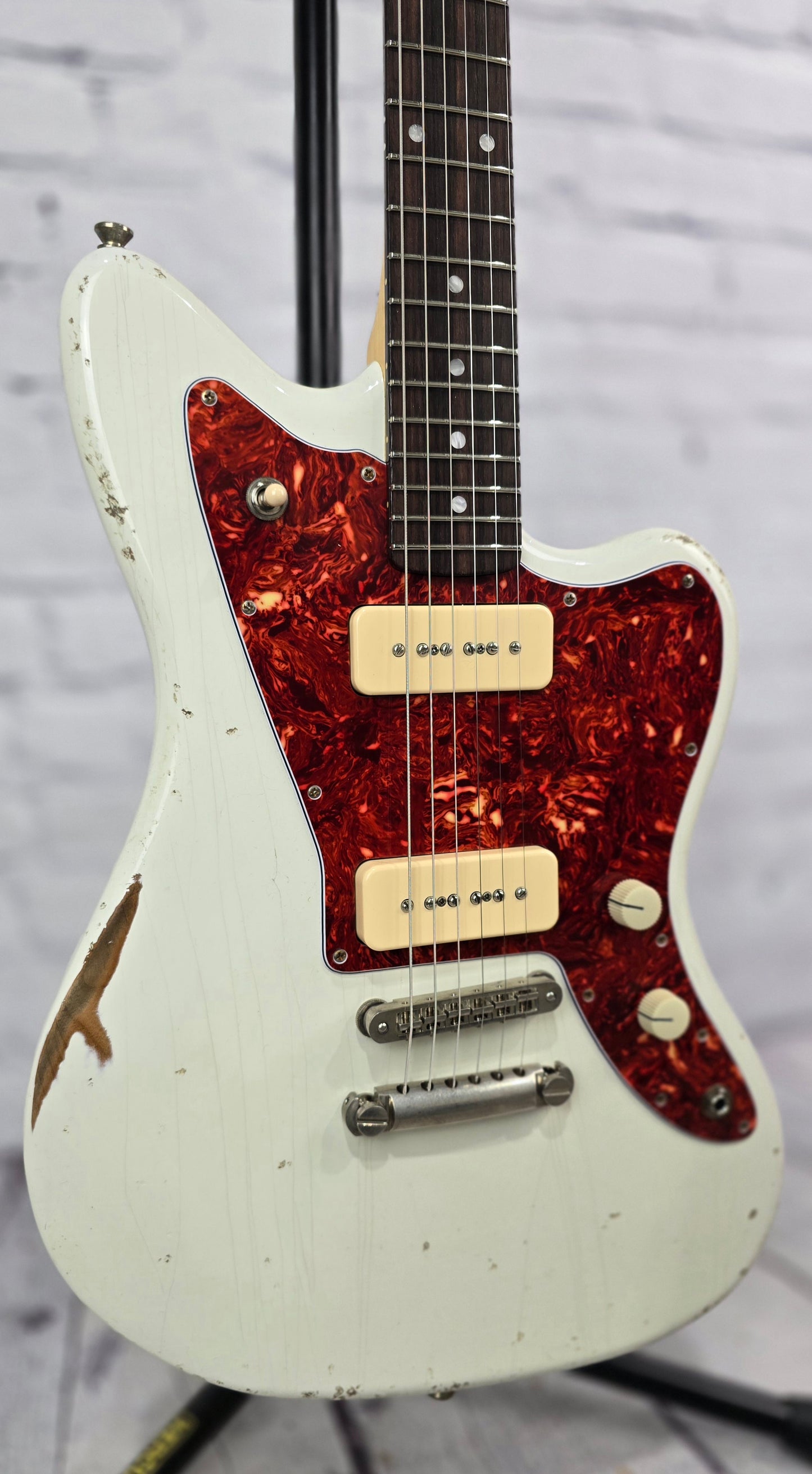 Fano Guitars JM6 Oltre 6 String Electric Guitar Lollar P90 Olympic White Medium Distress