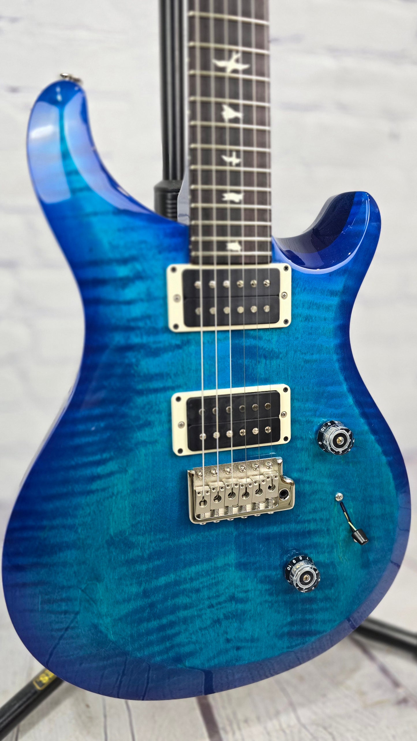 Paul Reed Smith PRS S2 Custom 24 6 String Electric Guitar Lake Blue