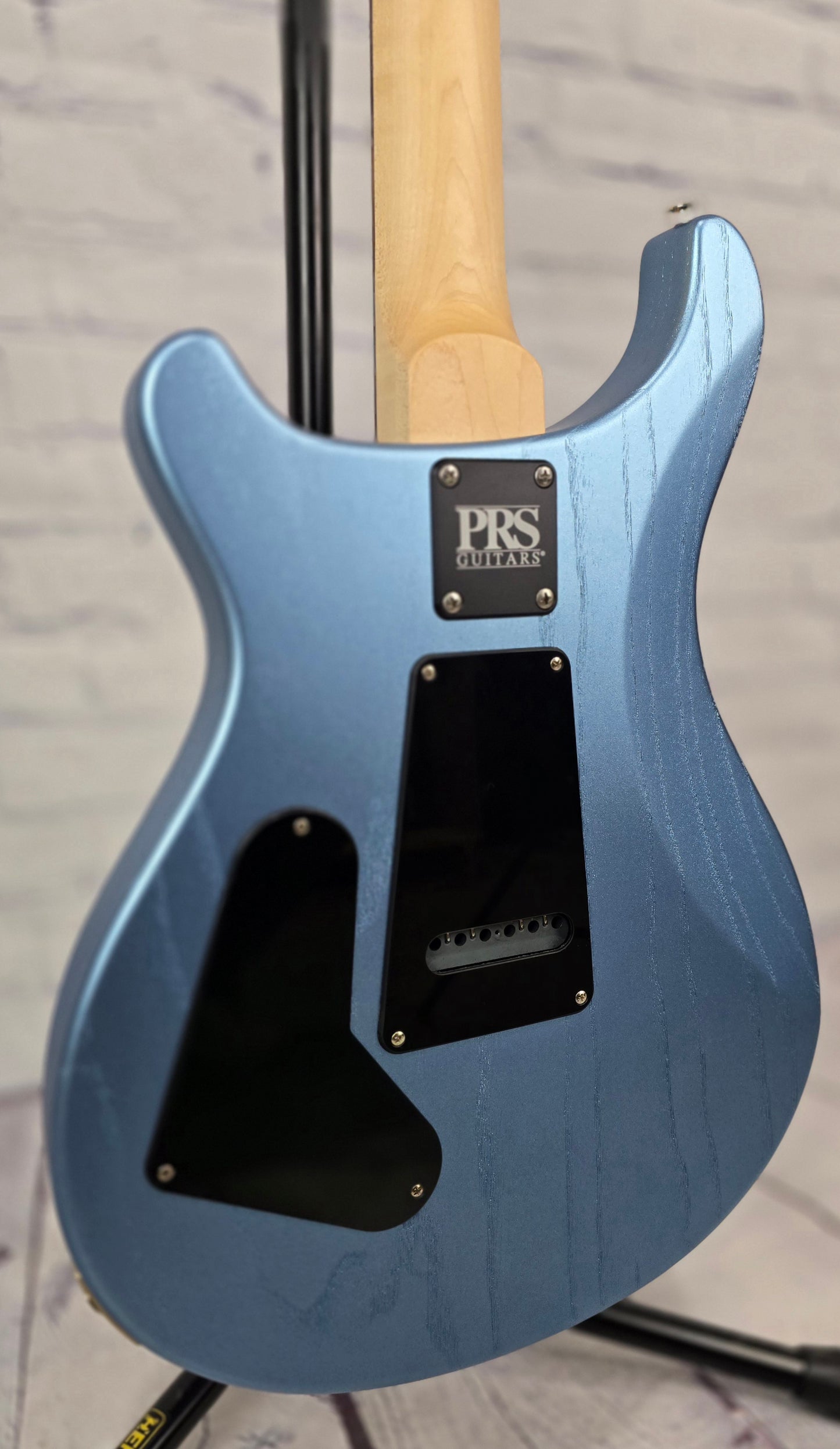 Paul Reed Smith PRS CE24-08 Swamp Ash Limited Edition Electric Guitar Frost Blue Metallic