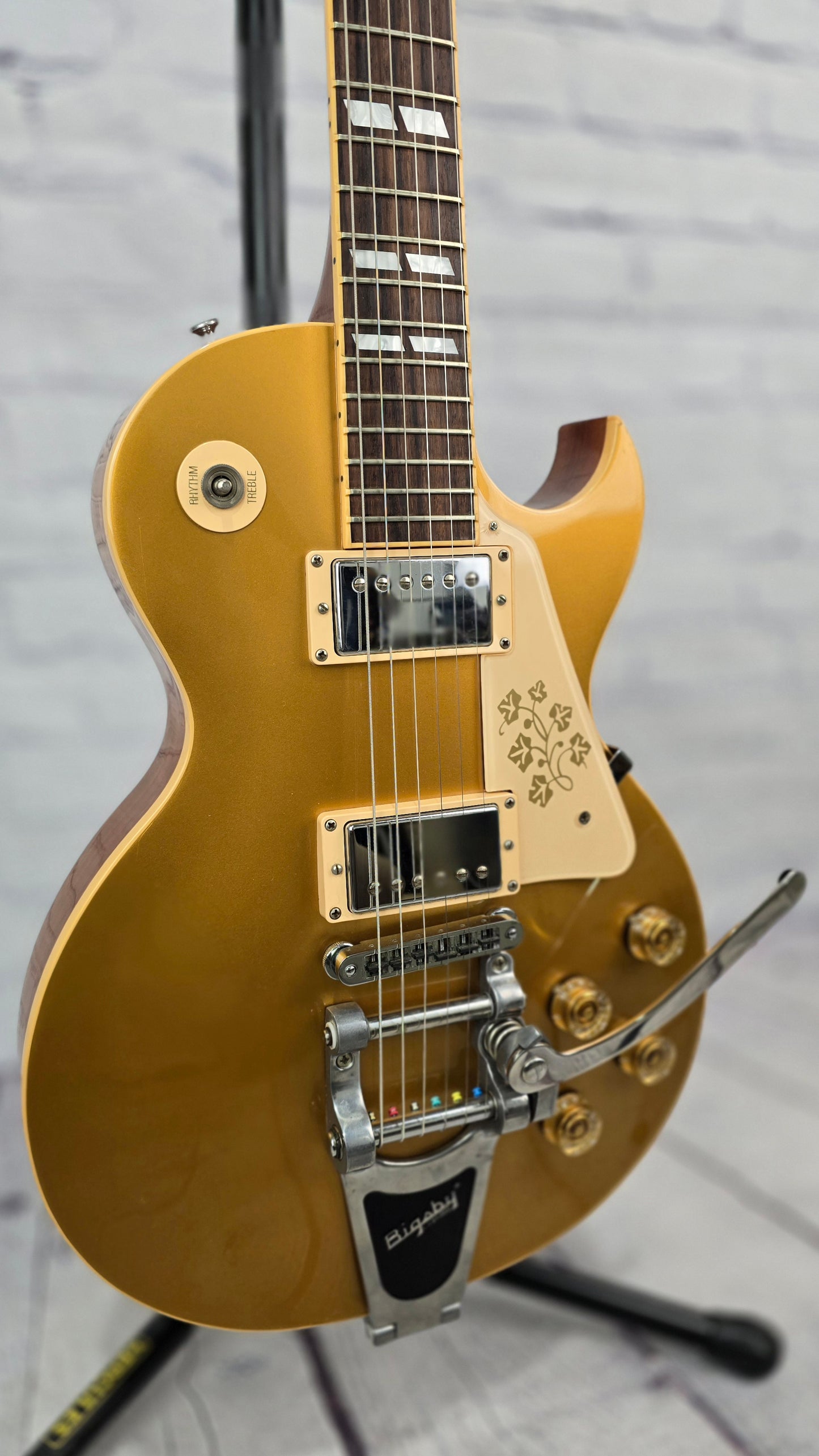 USED Gibson Les Paul LP-295 2008 "Guitar of The Month" #25/1000 Electric Guitar Gold Top