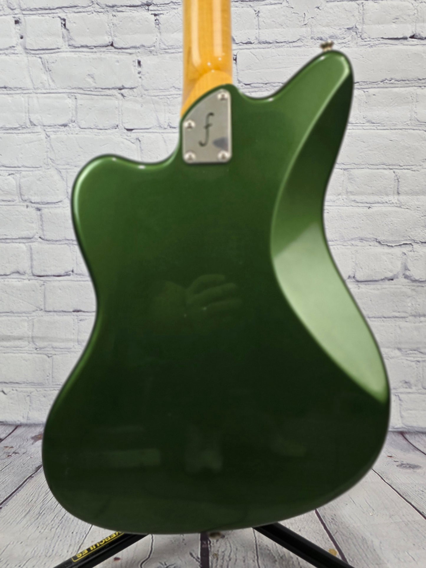 Fano Guitars JM6 Alt De Facto HSH Electric Guitar Cadillac Green w/Racing Stripes & Descendant Vibrato Light Aging