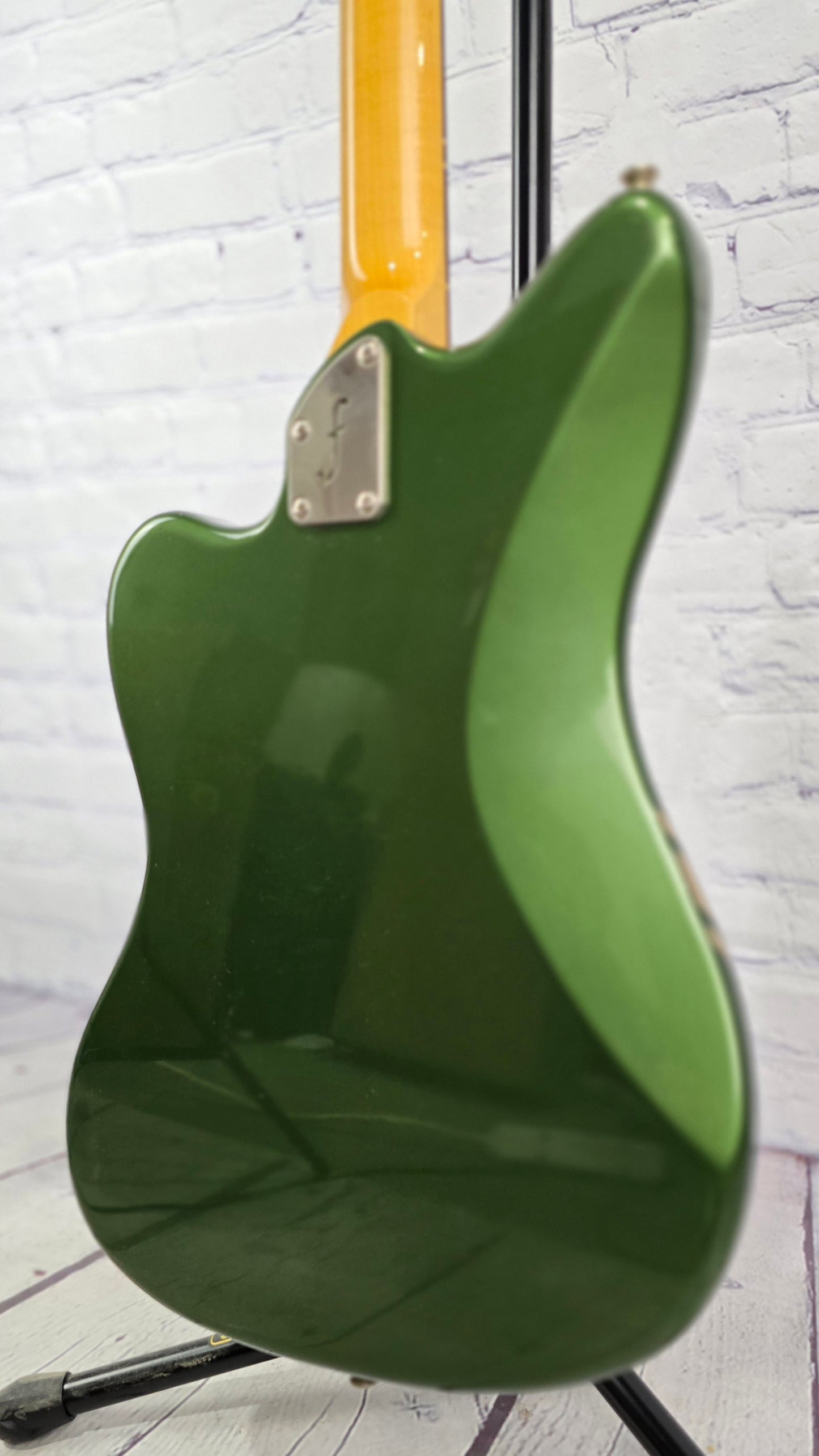 Fano Guitars JM6 Alt De Facto HSH Electric Guitar Cadillac Green w/Racing Stripes & Descendant Vibrato Light Aging