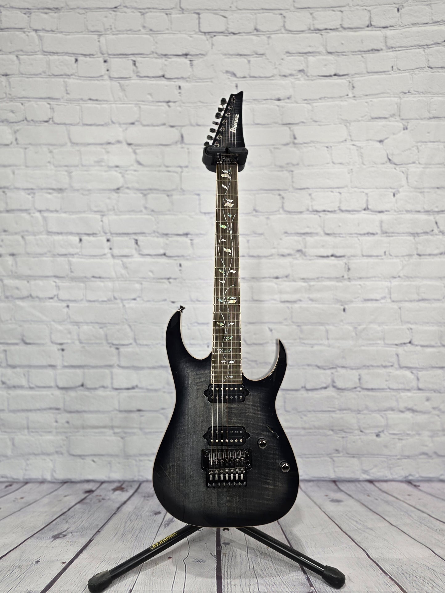 Ibanez J Custom RG8527 BRE 7 String Electric Guitar Black Rutile