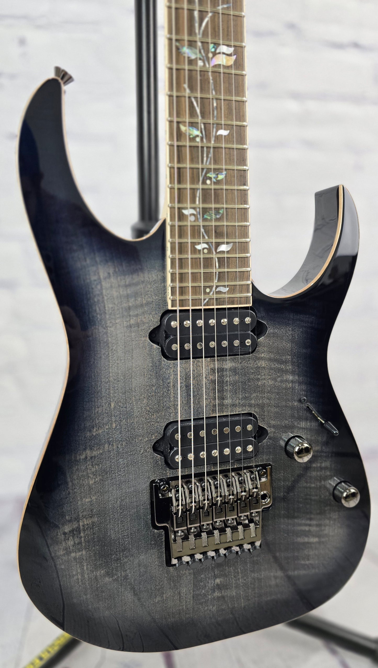 Ibanez J Custom RG8527 BRE 7 String Electric Guitar Black Rutile