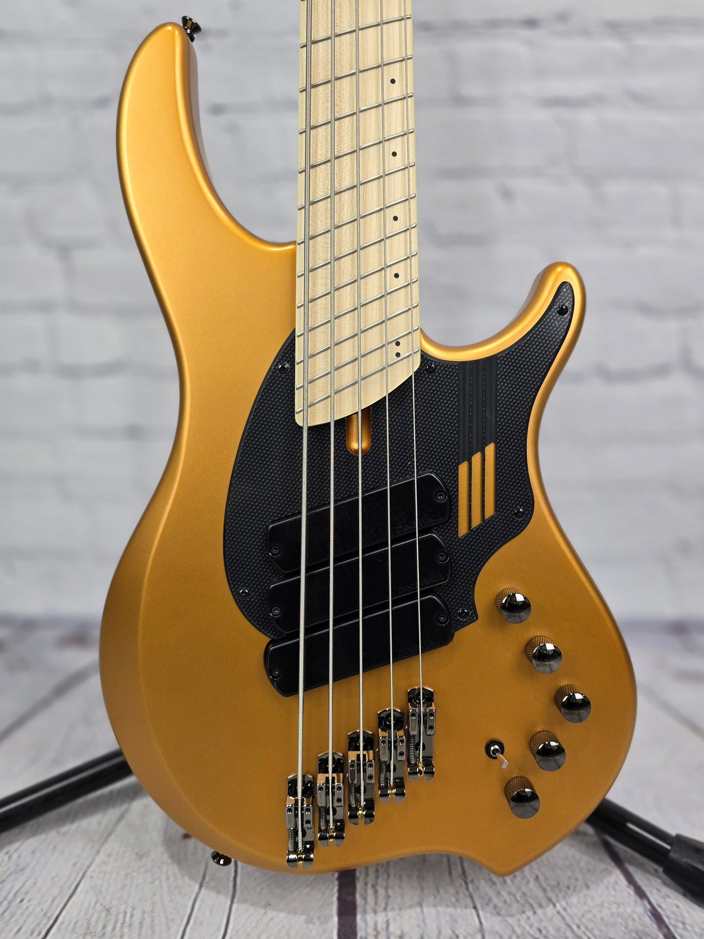 Dingwall NG3 Nolly 5 String Bass Guitar Matte Gold Metallic