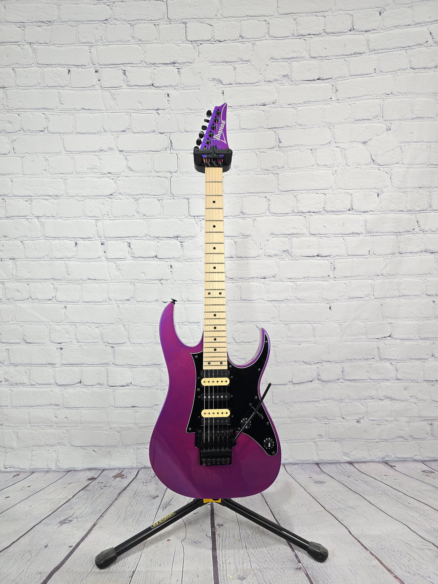 USED Ibanez Genesis RG550 PN Electric Guitar Purple Neon Japan DiMarzio