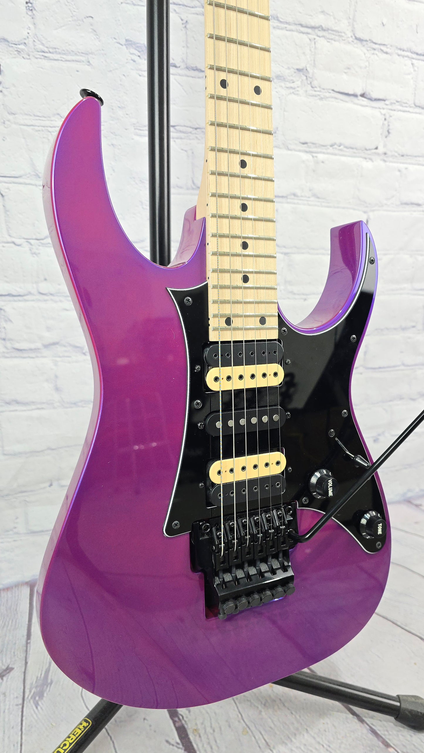 USED Ibanez Genesis RG550 PN Electric Guitar Purple Neon Japan DiMarzio