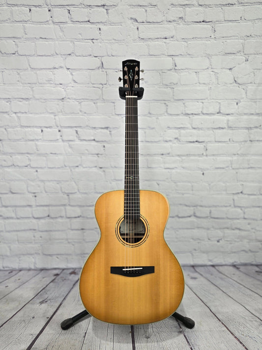 Alvarez Guitars Laureate LF70e OM Acoustic Guitar Gloss Daybreak