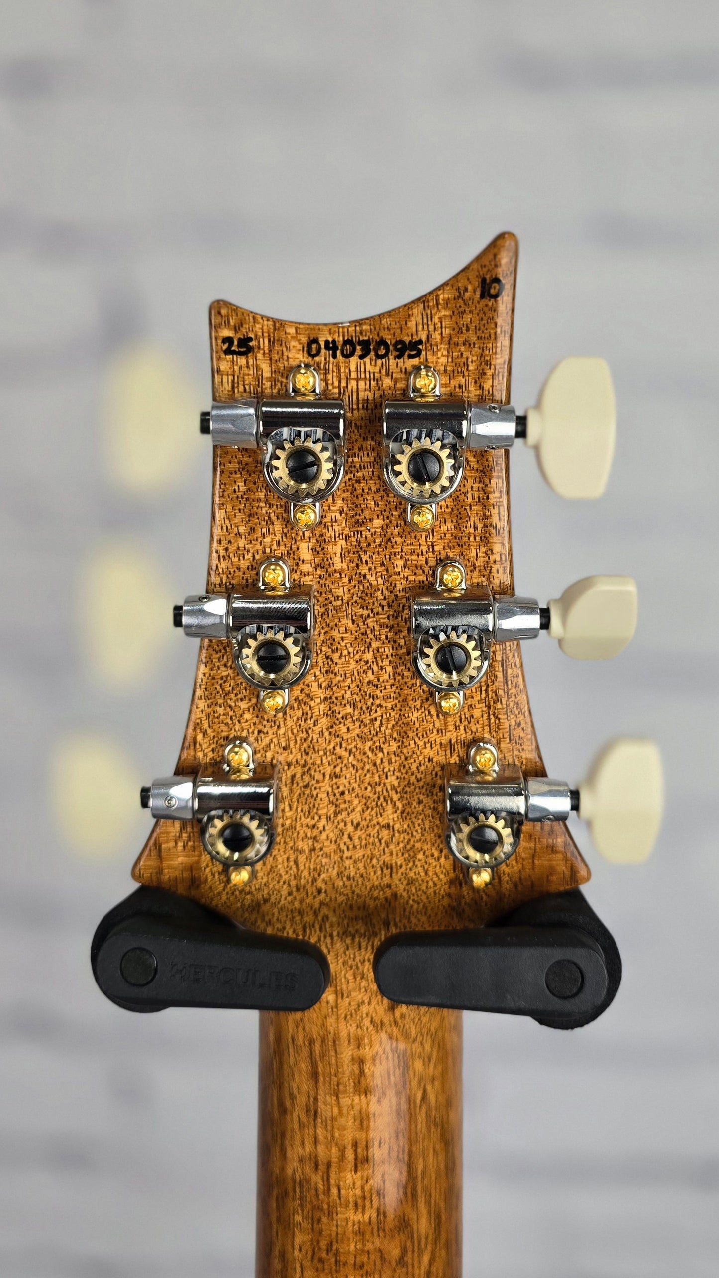 Paul Reed Smith PRS Modern Eagle V 10 Top 6 String Electric Guitar Yellow Tiger