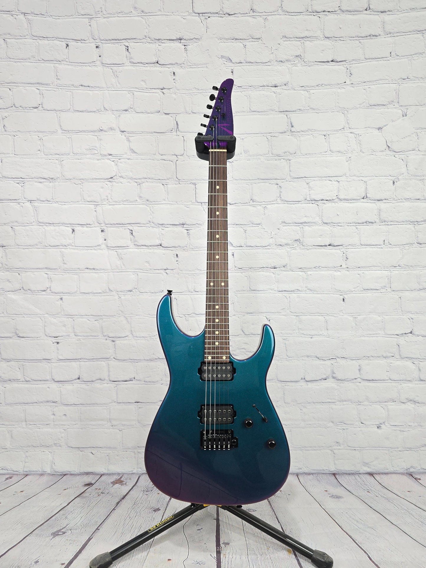 Anderson Guitarworks Angel Player String Electric Guitar Mystichrome Color Shift