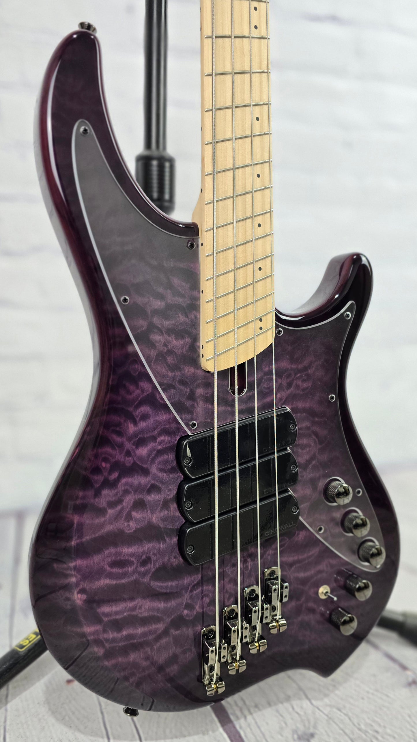Dingwall Combustion C3 Nashville 4 String Multiscale Bass Ultra Violet Quilt