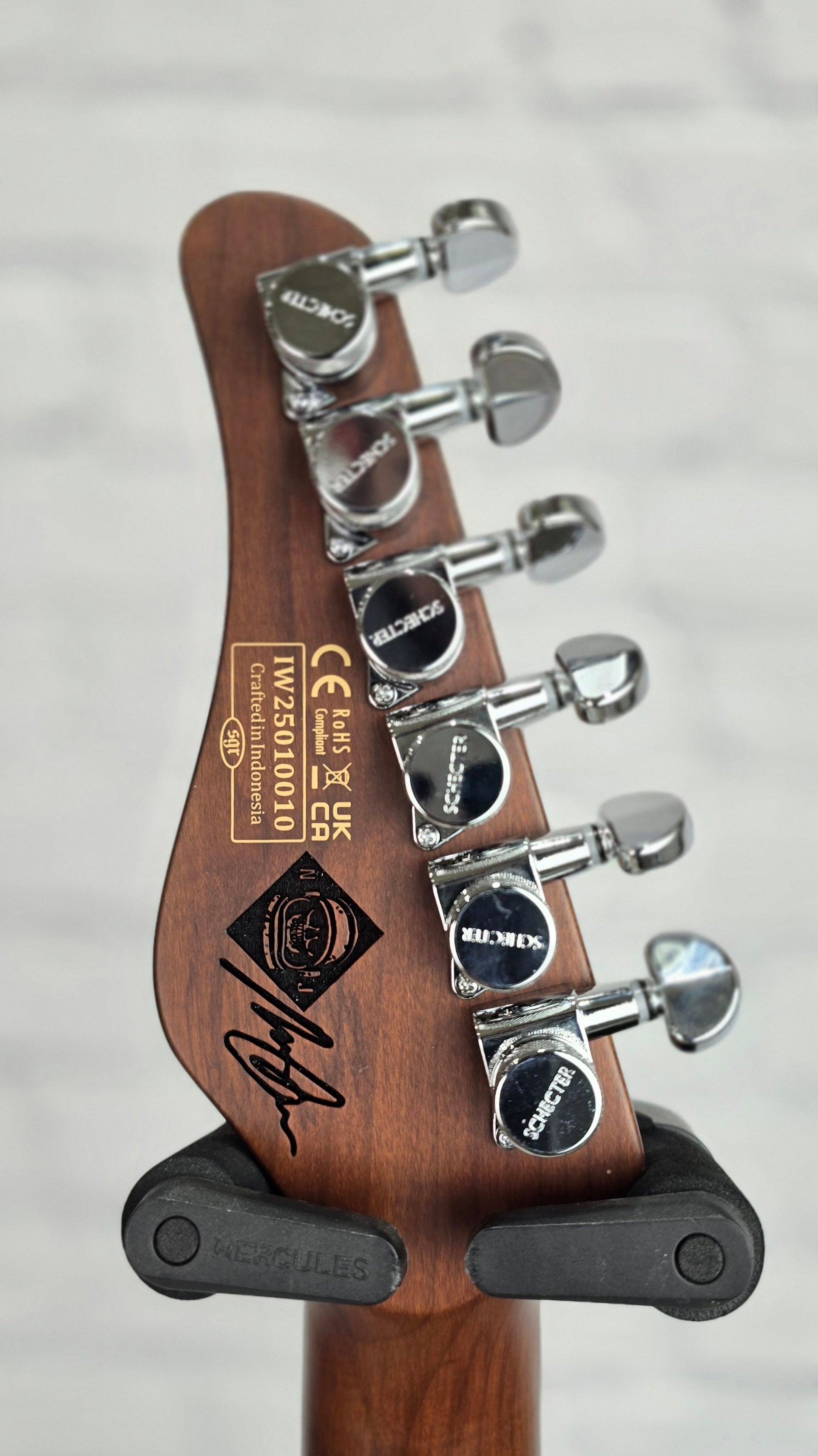Schecter Guitars Nick Johnston Traditional HSS Electric