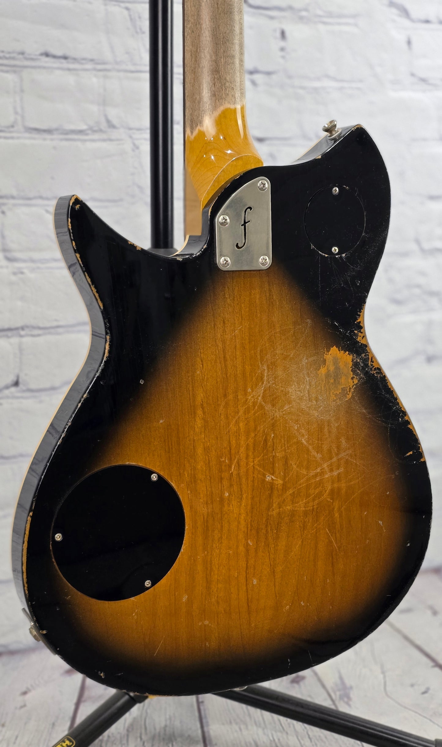 Fano Guitar RB6T Thinline Alt De Facto 6 String Electric Guitar 2 Tone Sunburst
