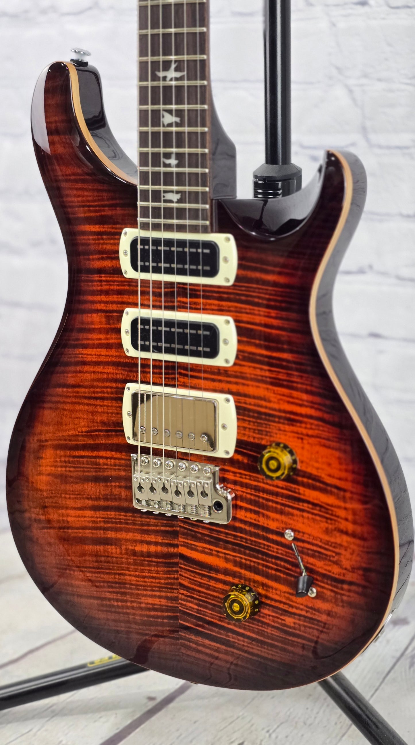 Paul Reed Smith PRS Guitars SE Studio 6 String Electric Guitar Orange Tiger Smokeburst