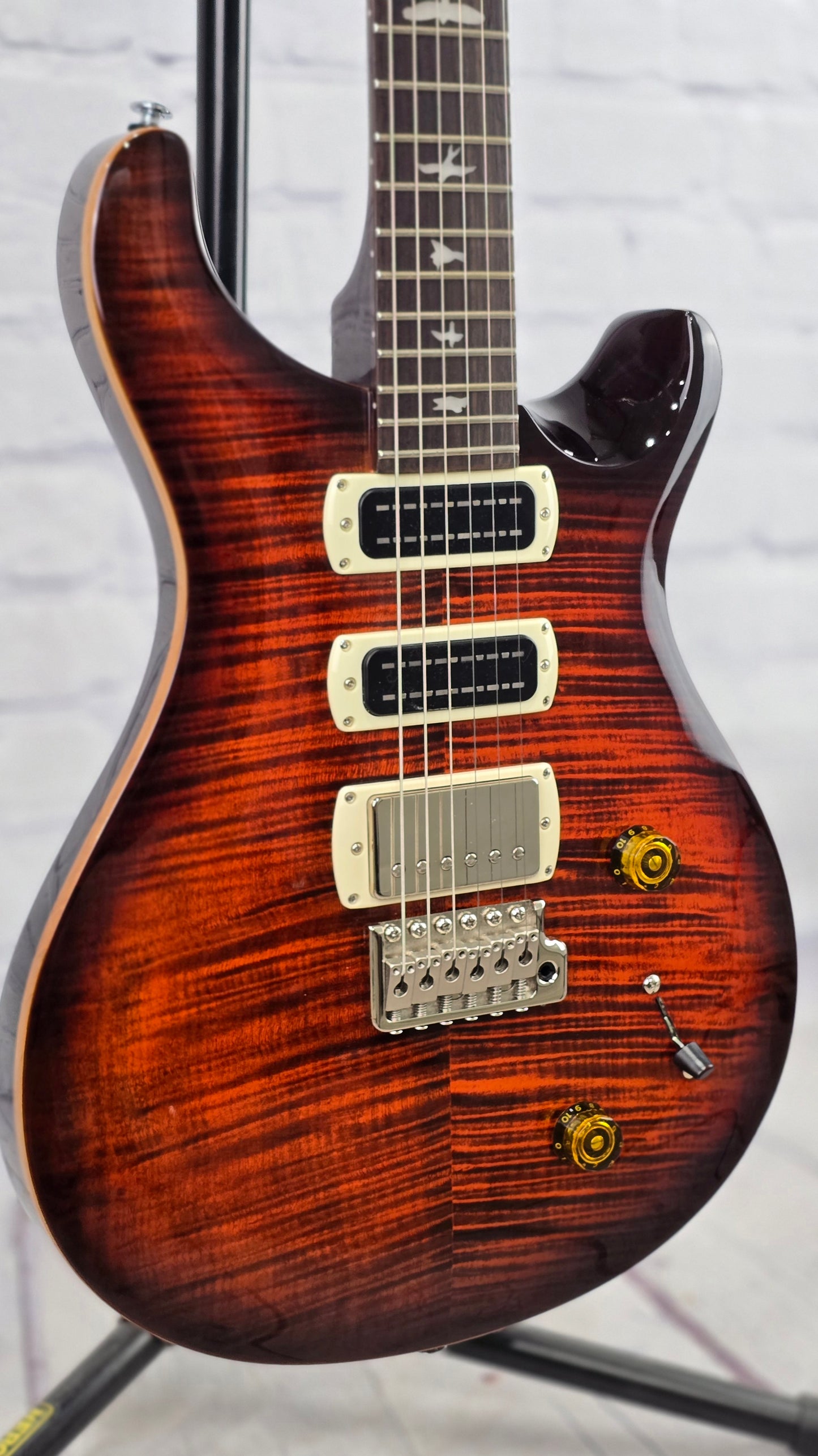 Paul Reed Smith PRS Guitars SE Studio 6 String Electric Guitar Orange Tiger Smokeburst