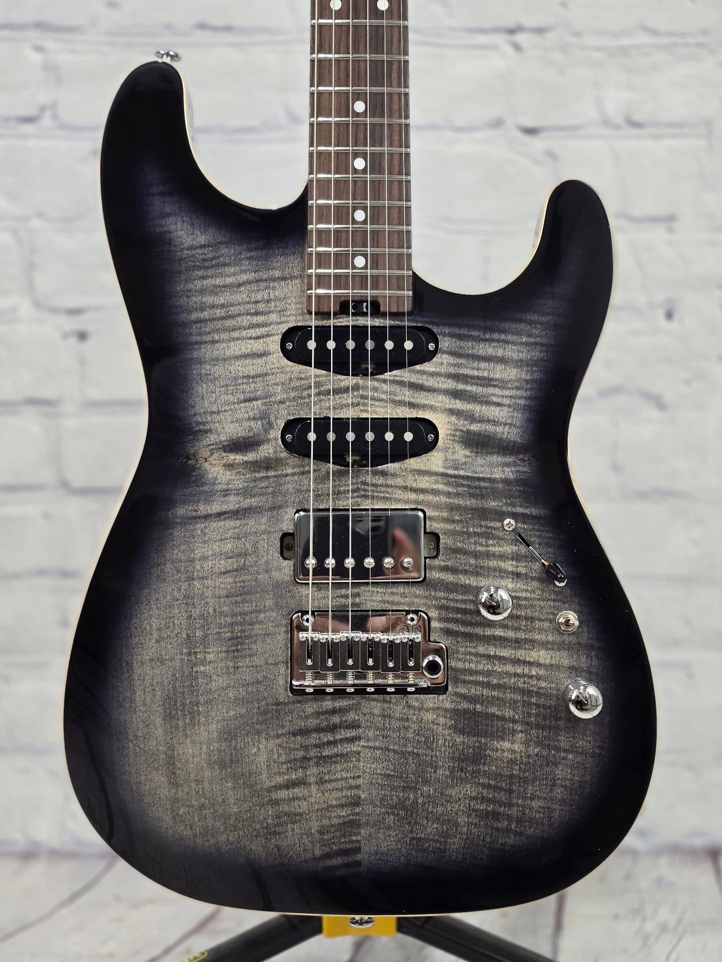 Cream T Guitars Polaris Custom HSS 6 String Electric Guitar Black Hole Burst