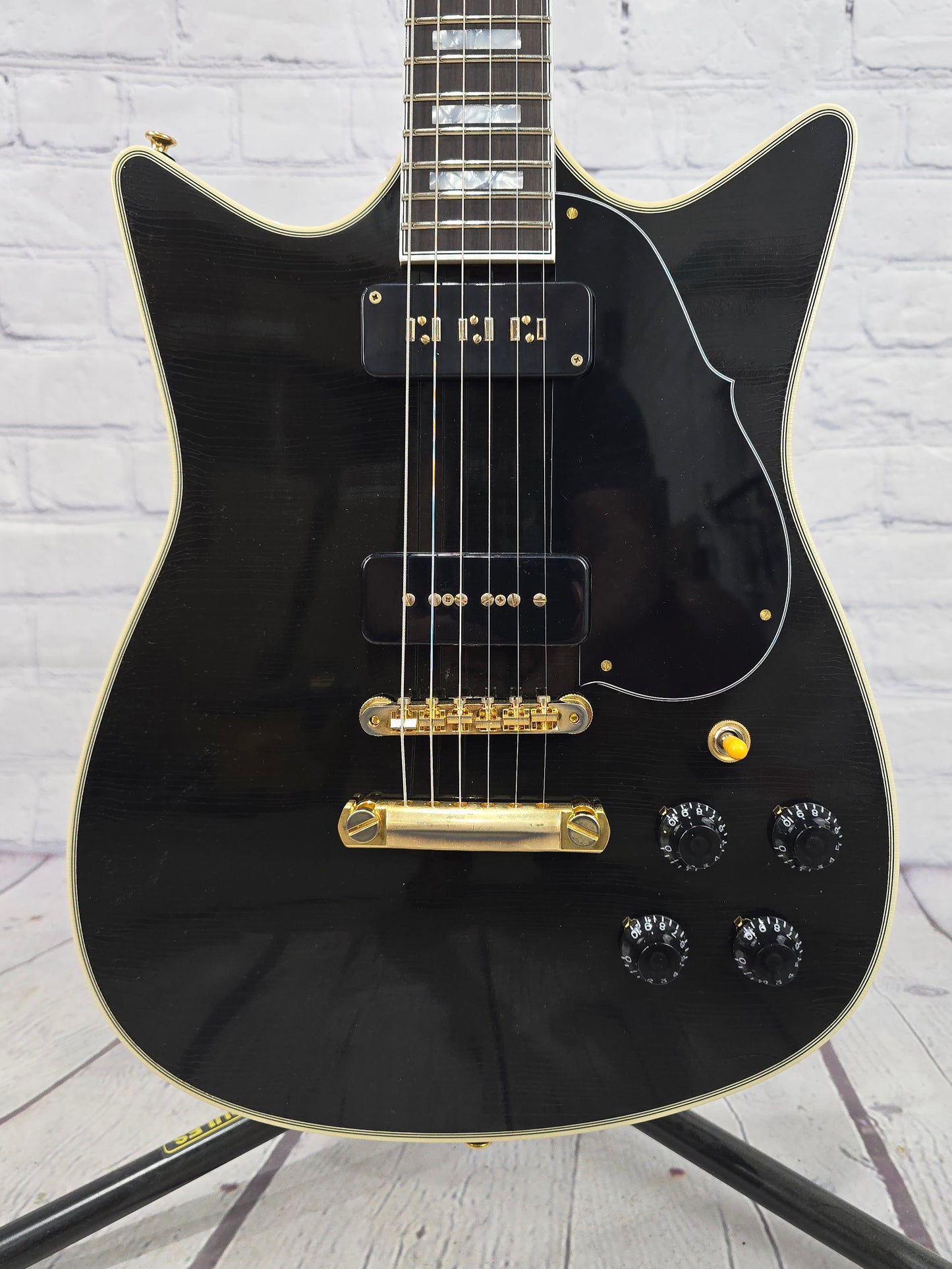 Frank Brothers Arcade One 6 String Electric Guitar Gloss Piano Black