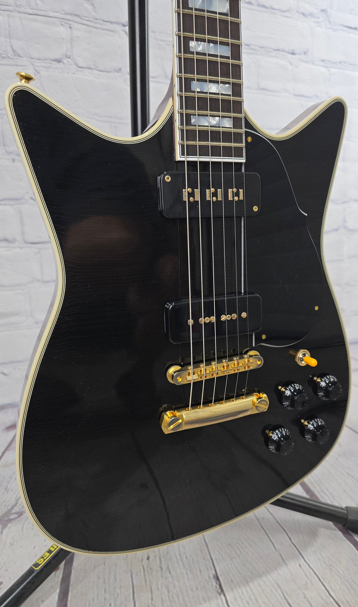 Frank Brothers Arcade One 6 String Electric Guitar Gloss Piano Black