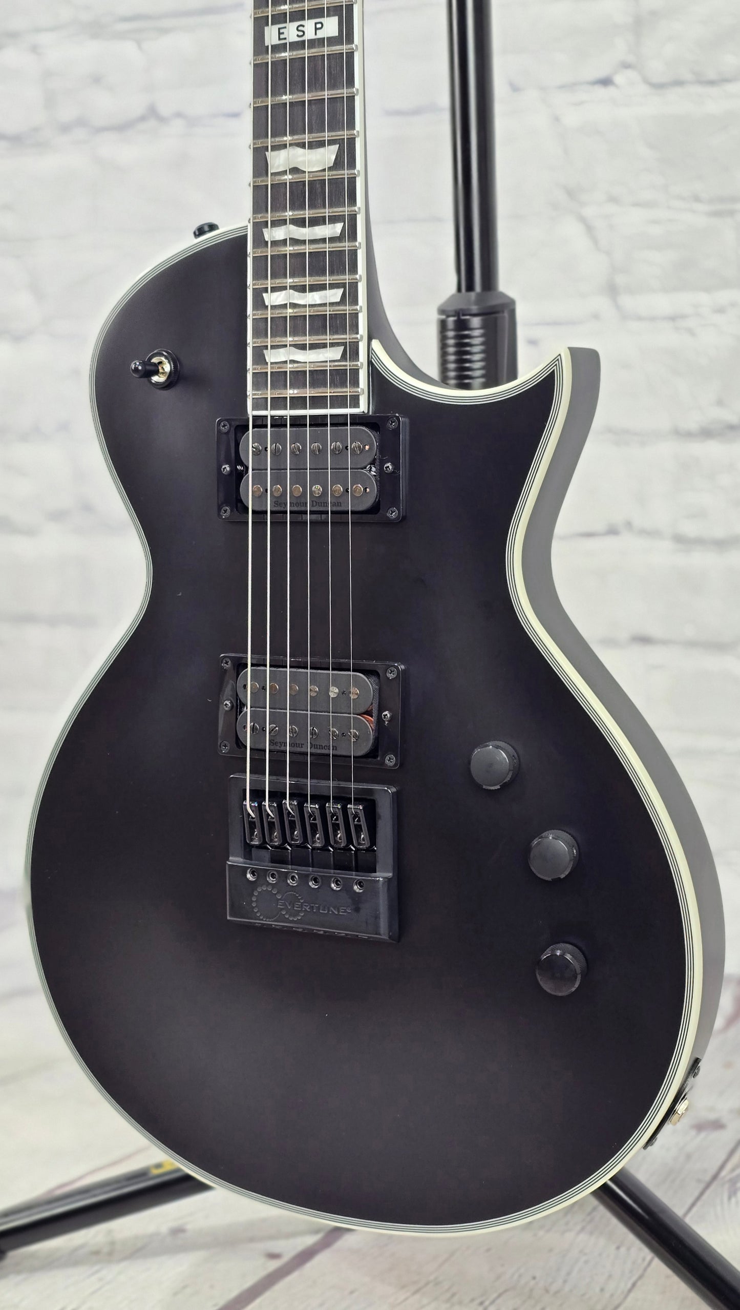 ESP E-II Eclipse EverTune 6 String Electric Guitar Black Satin