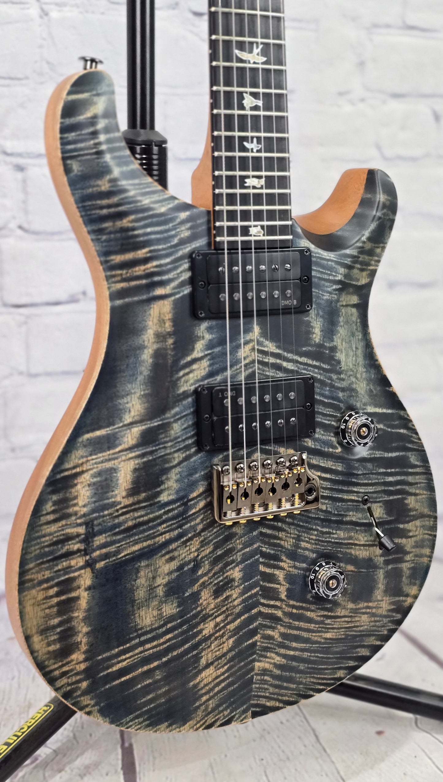 Paul Reed Smith PRS Guitars Custom 24 Satin 40th Anniversary Electric Guitar Limited Edition Faded Whale Blue Smokeburst Natural Back
