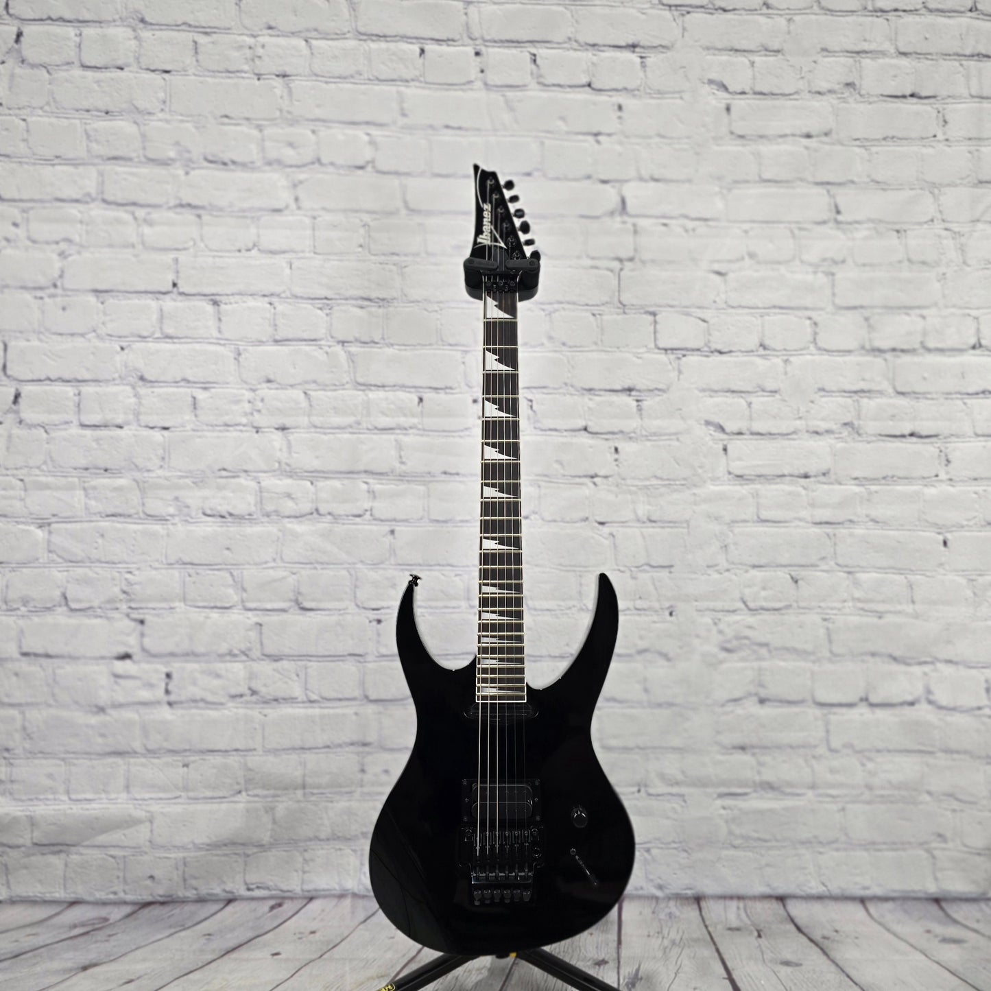 Ibanez Genesis 540PIII BK 6 String Electric Guitar Gloss Black