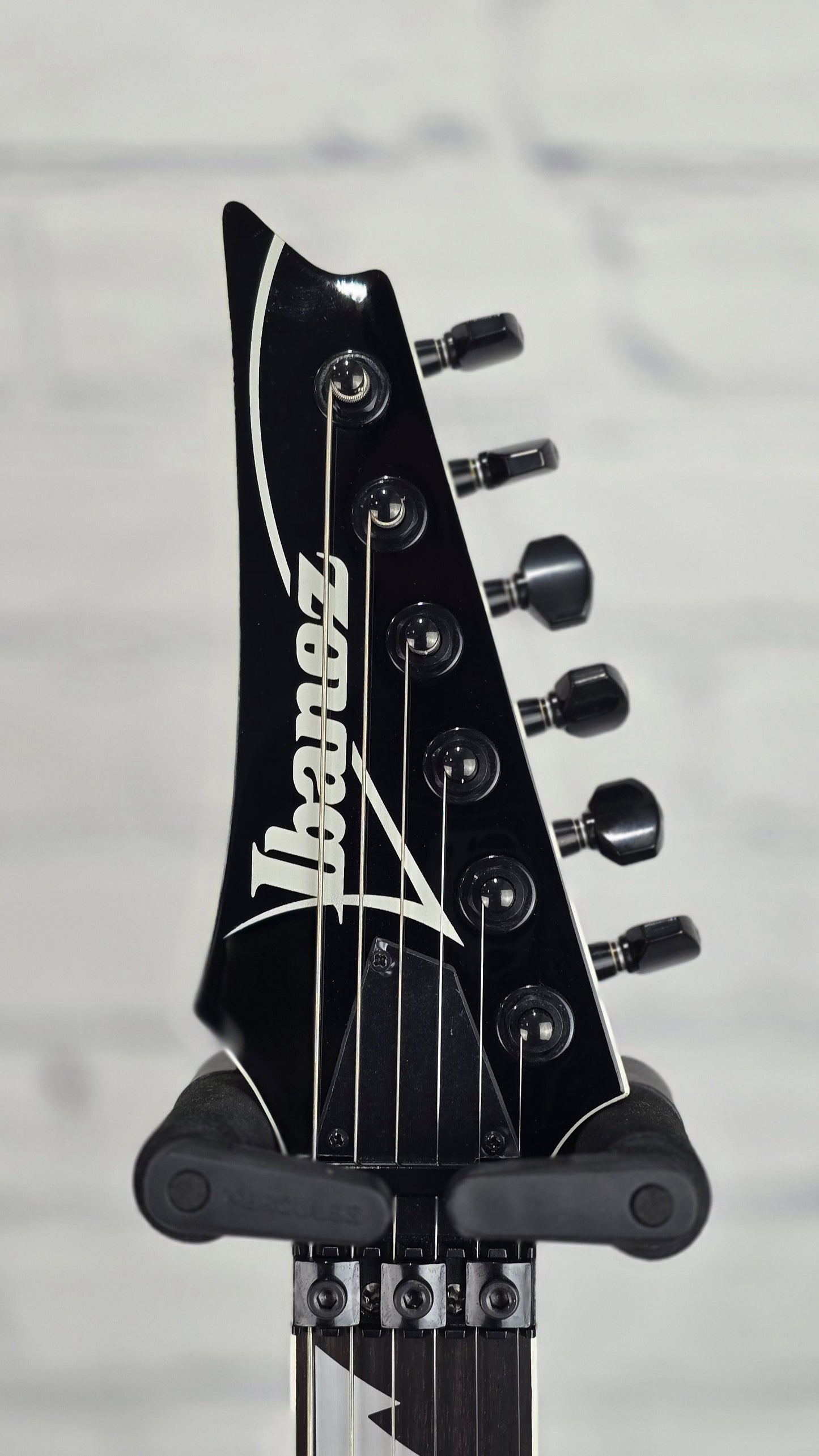 Ibanez Genesis 540PIII BK 6 String Electric Guitar Gloss Black