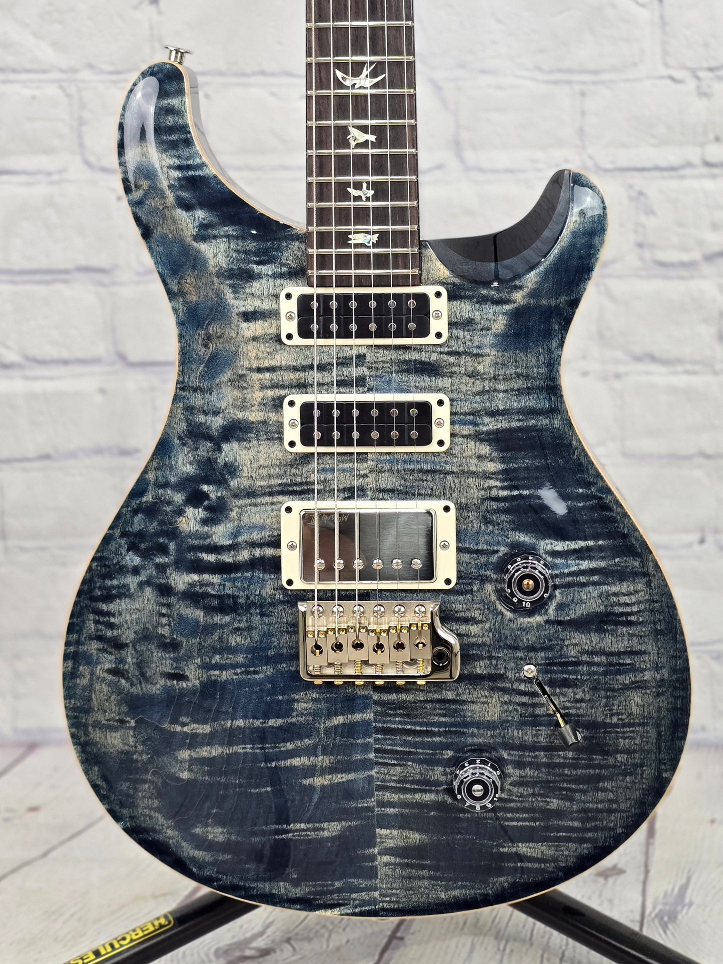Paul Reed Smith PRS Guitars Studio 6 String Electric Guitar Faded Whale Blue