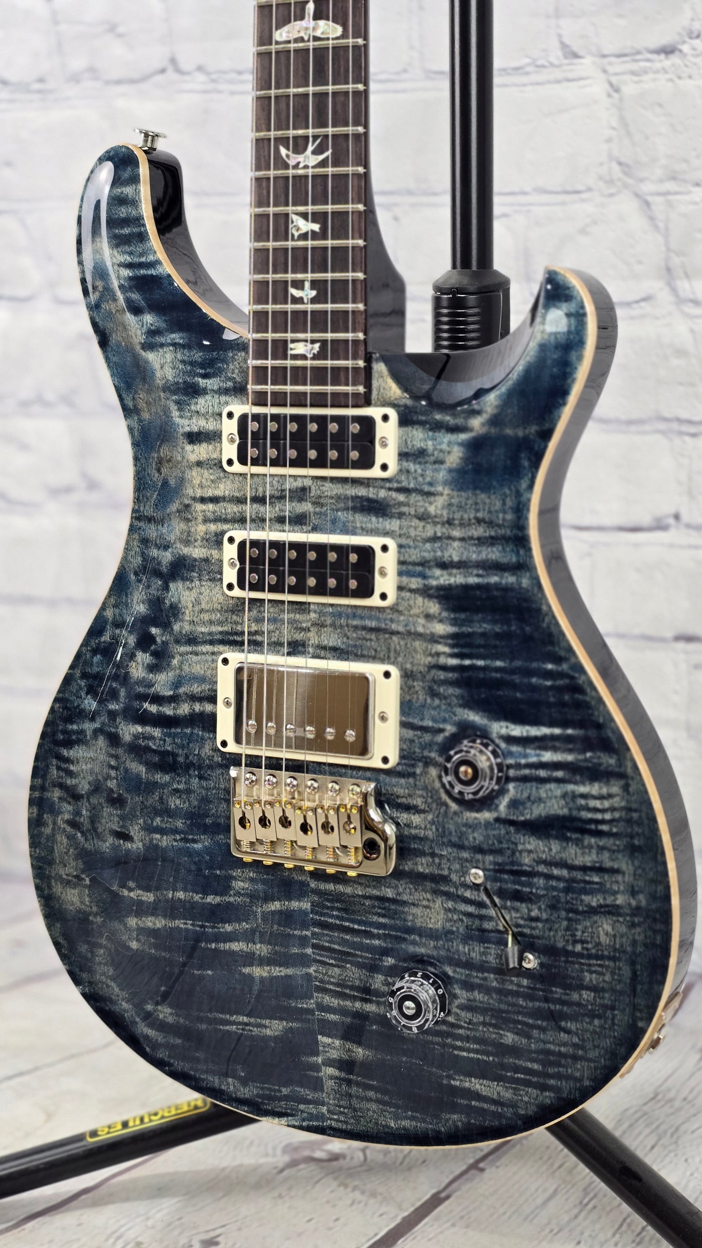 Paul Reed Smith PRS Guitars Studio 6 String Electric Guitar Faded Whale Blue