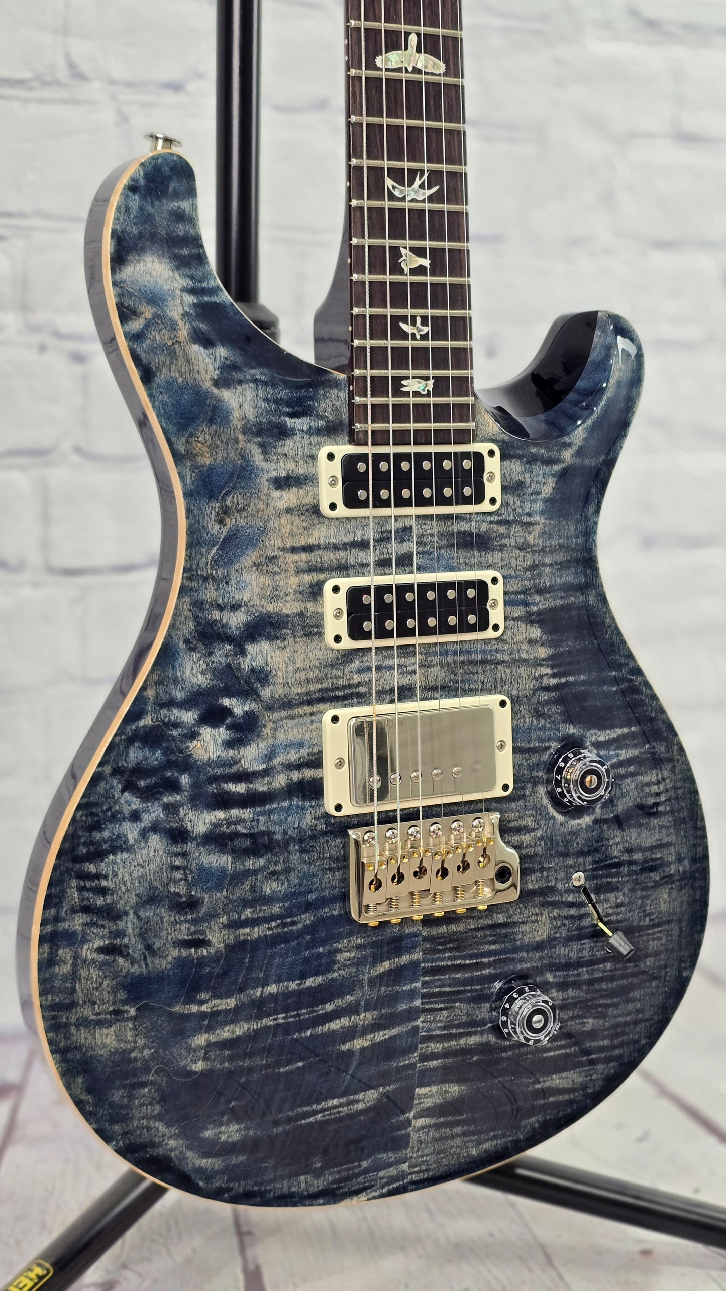 Paul Reed Smith PRS Guitars Studio 6 String Electric Guitar Faded Whale Blue