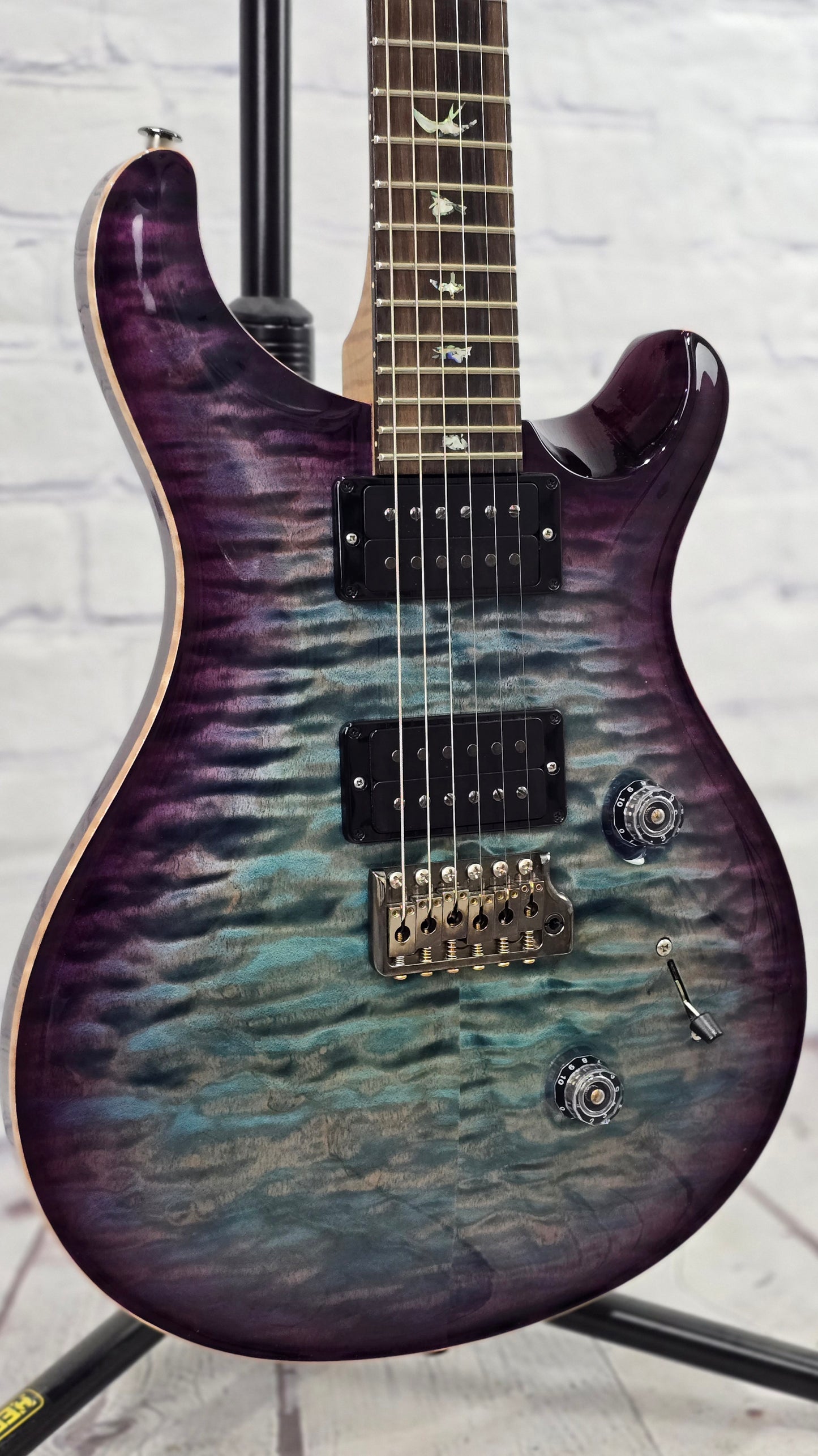 USED Paul Reed Smith PRS Custom 24 Quilt 10 Top Wood Library Electric Guitar Aquableaux Purpleburst