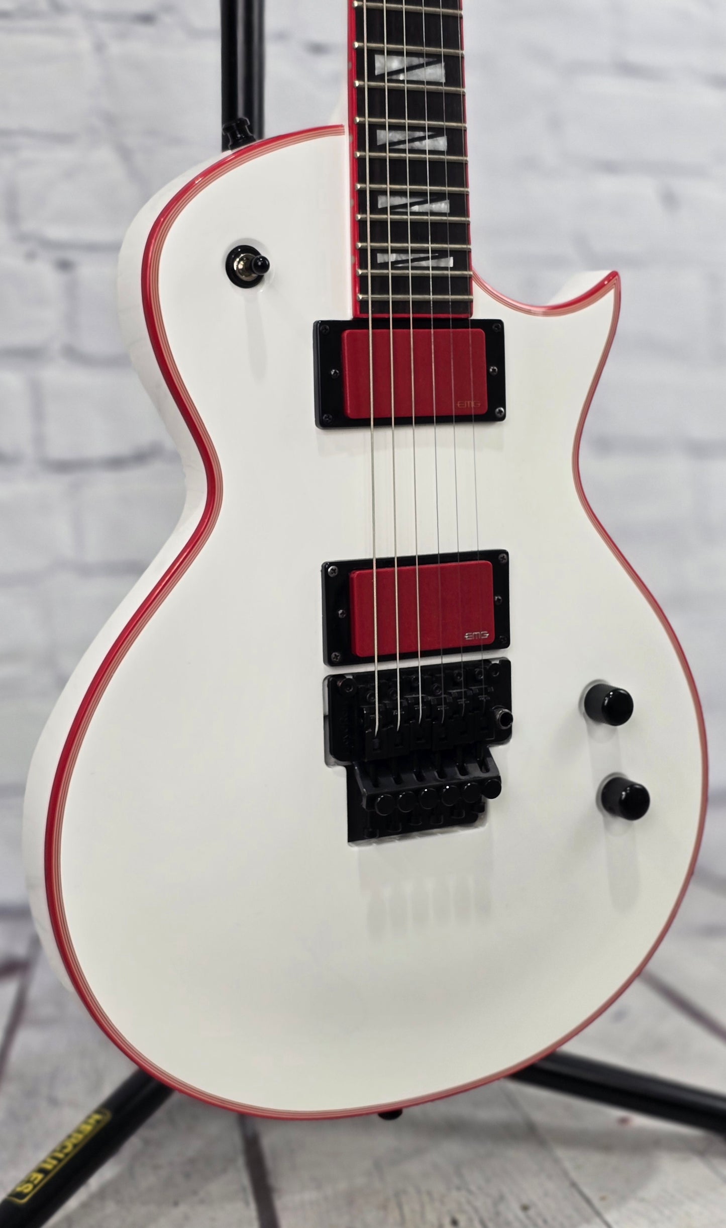 USED ESP LTD GH-600 Gary Holt Signature 6 String Electric Guitar Snow White