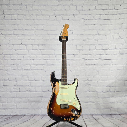USED Fender Mike McCready Stratocaster Electric Guitar 3-Tone Sunburst Aged Relic