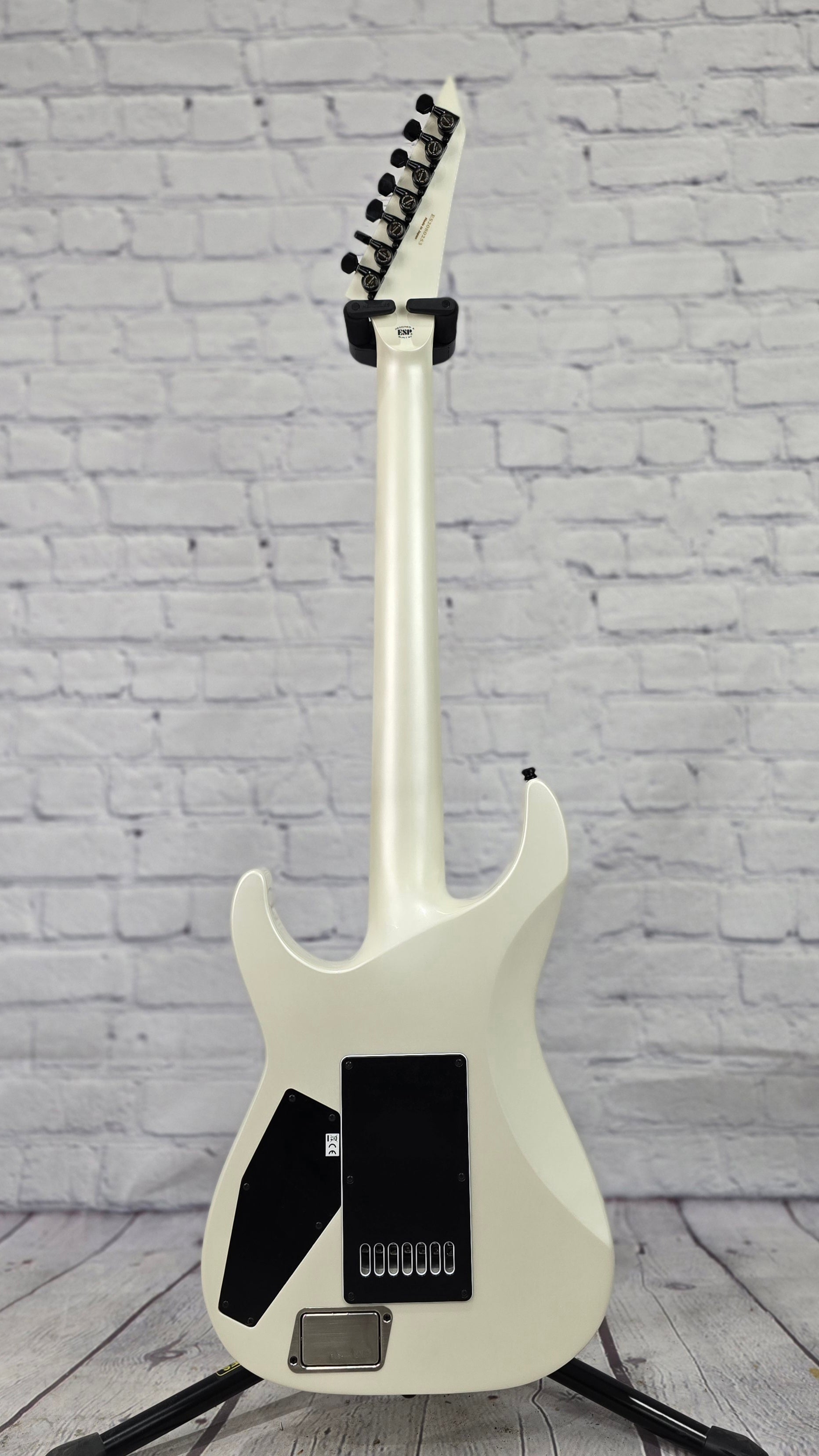 ESP E-II M-II7B ET 7 String Baritone Electric Guitar Pearl White