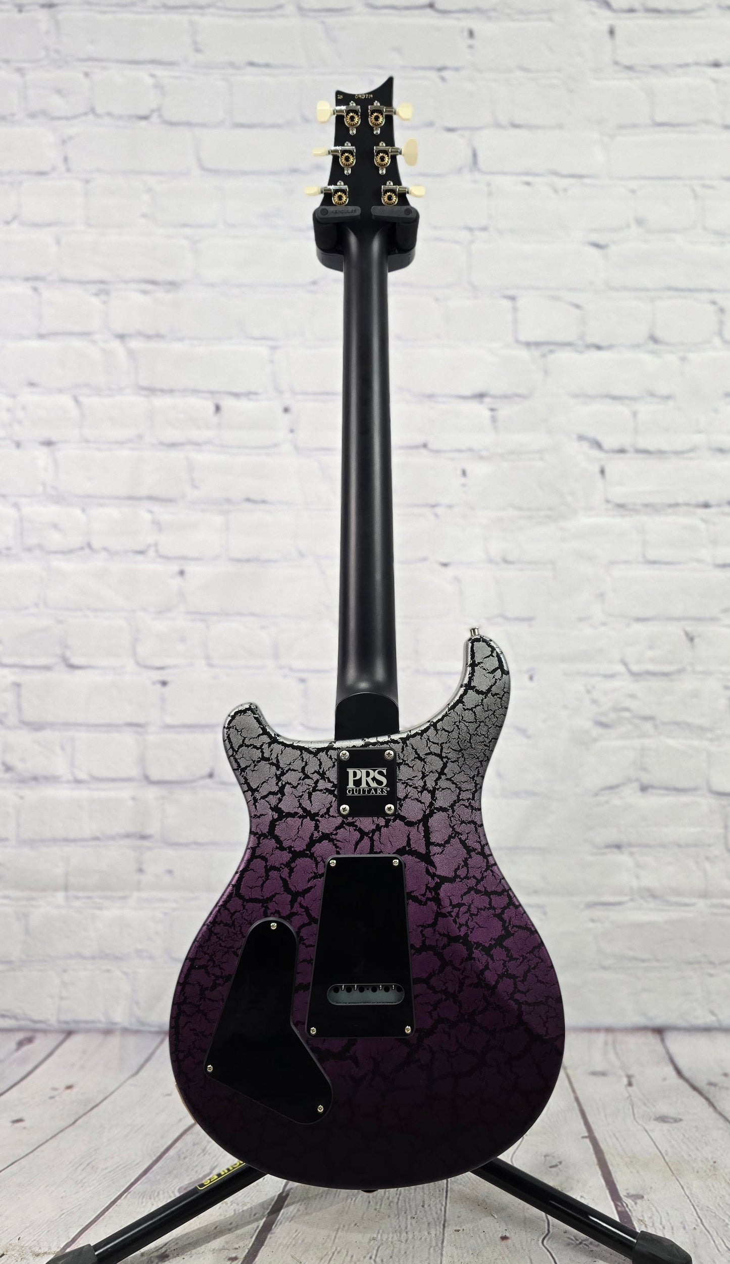 Paul Reed Smith PRS Guitars Swamp Ash Special Electric Guitar Sprayer's Choice Silver Fuscia Fade Crackle