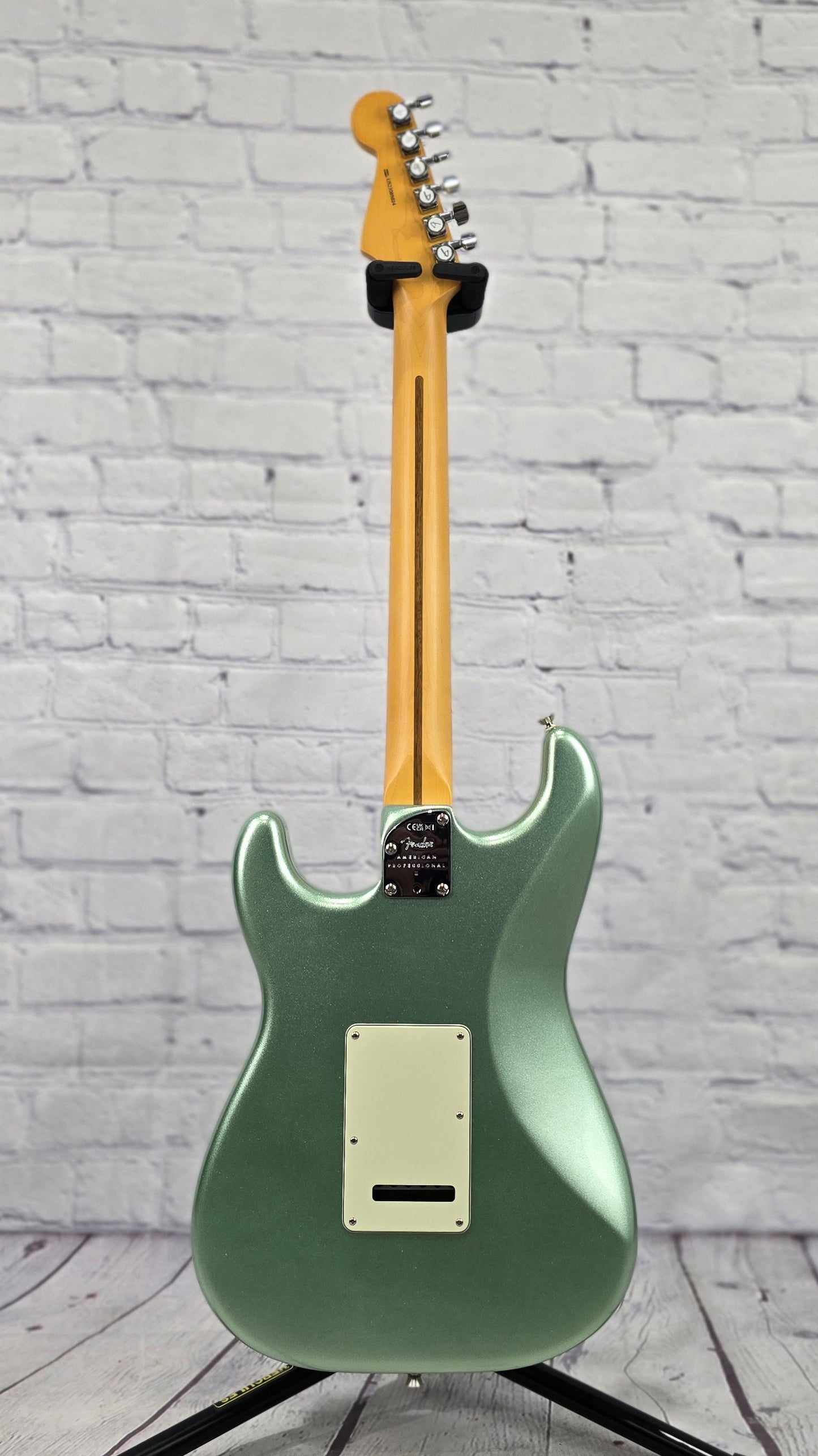 USED Fender American Professional II Stratocaster Electric Guitar Mystic Surf Green