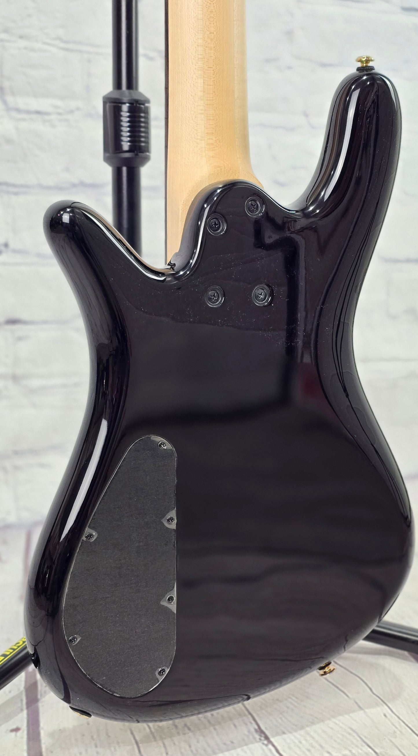 Spector NS Icon Bolt-On 5 String Bass Black Cherry Gloss